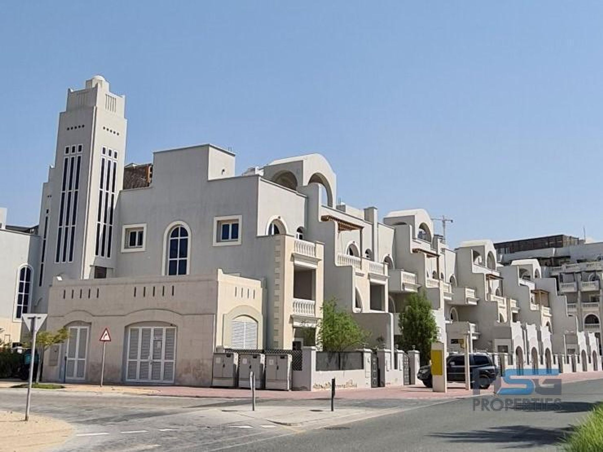 House in Dubai, Dubayy 11720059