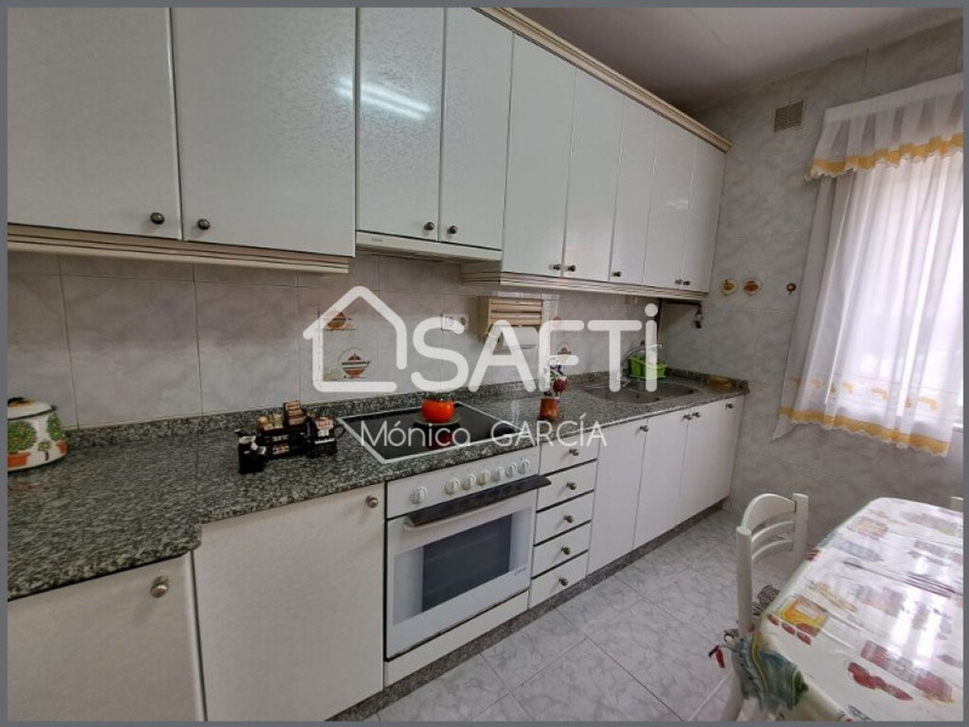 Residenziale nel Ponferrada, Castilla y León 11720281