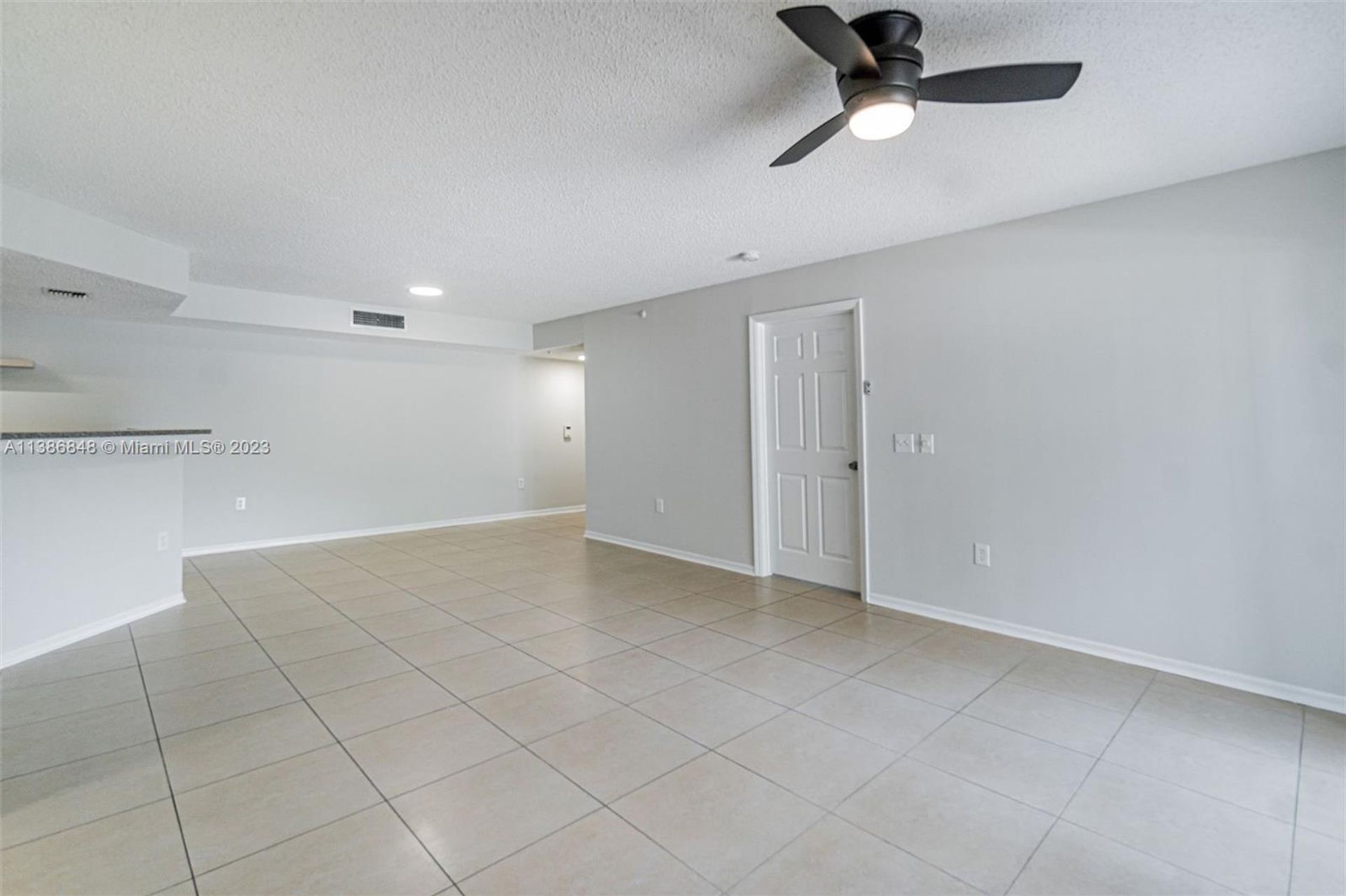 Кондоминиум в Coconut Creek, Florida 11720367