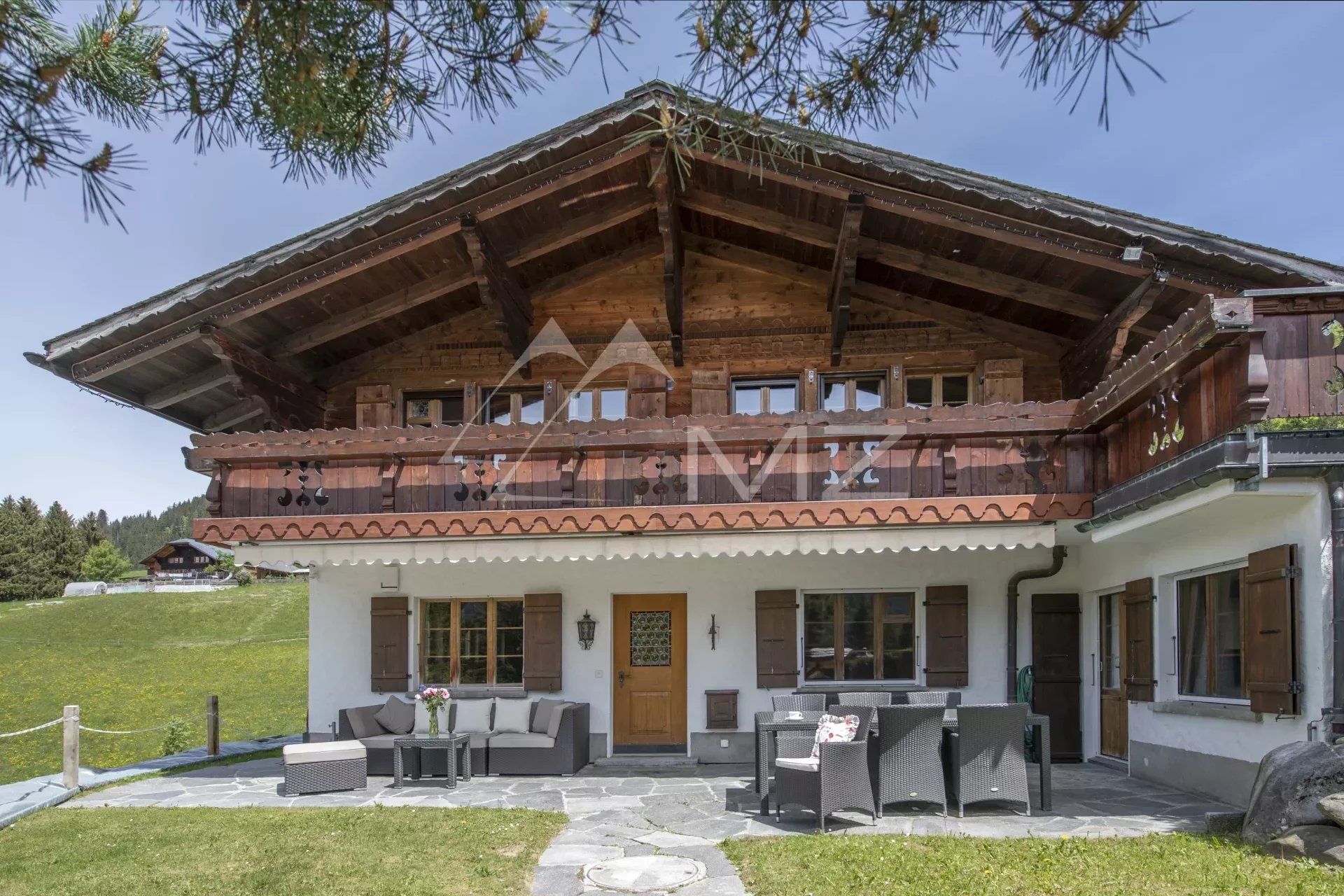 rumah dalam Gstaad, Bern 11720393