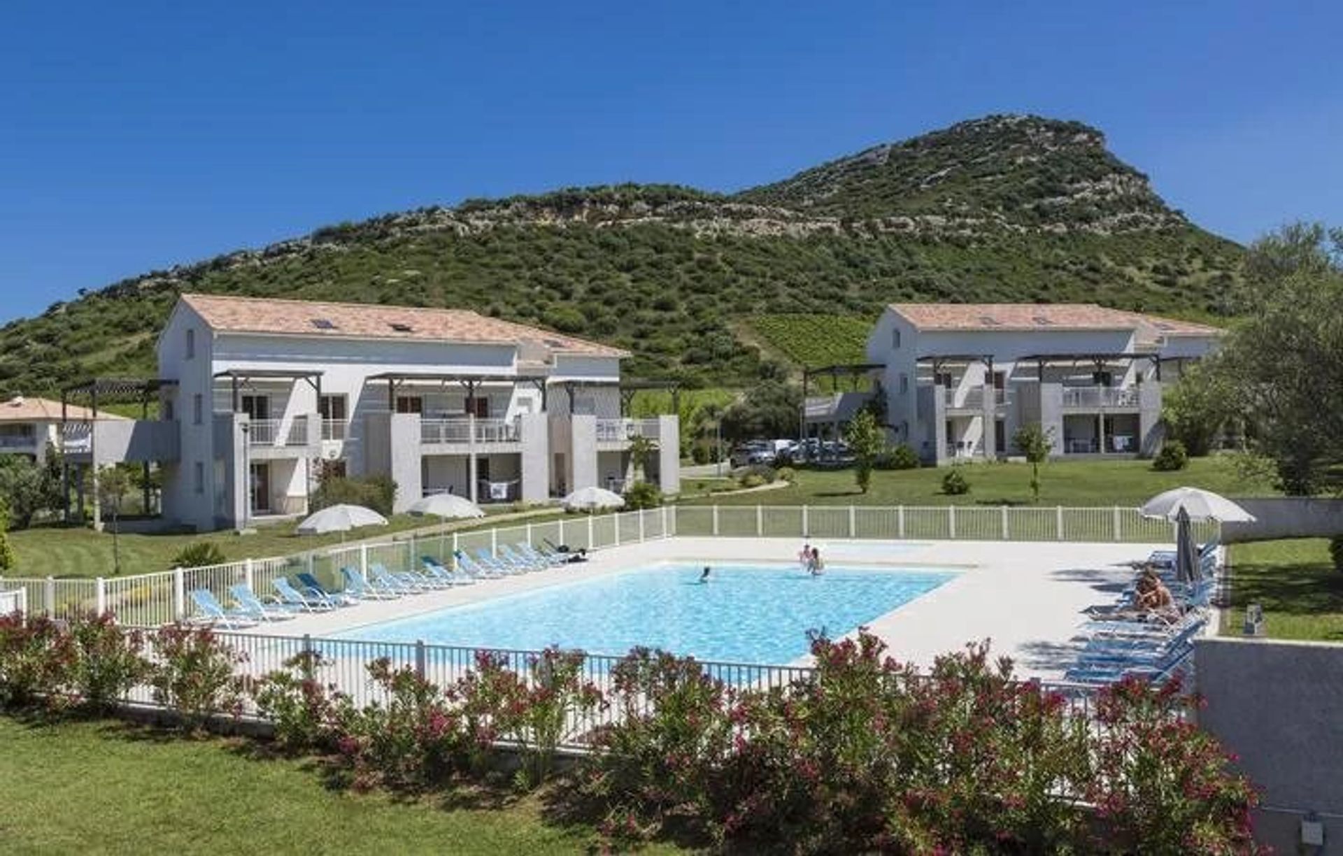 Condominium dans Saint-Florent, Corsica 11720466