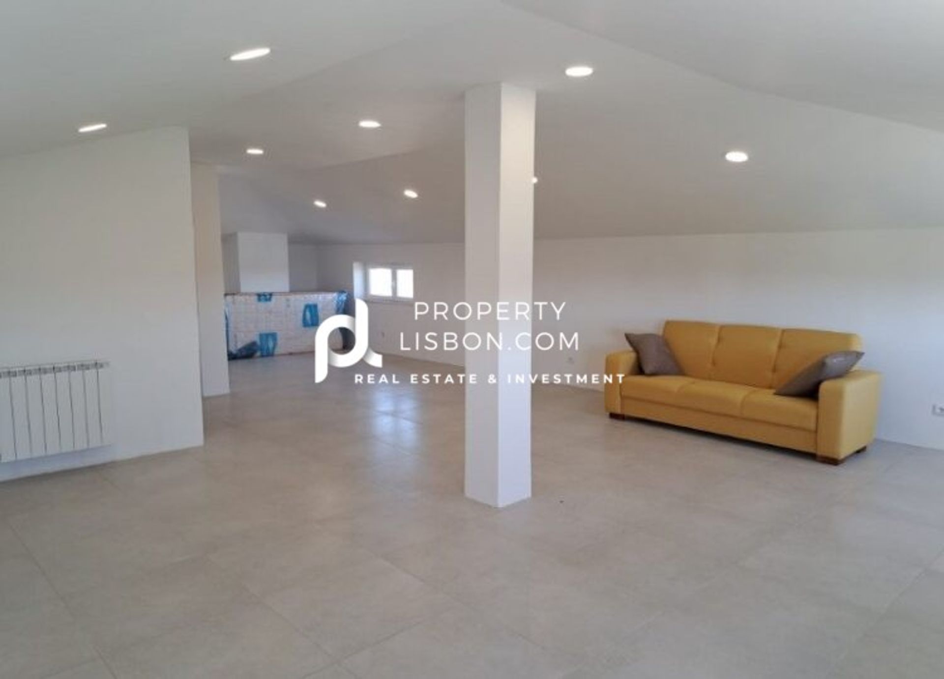 House in Usseira, Leiria 11720611