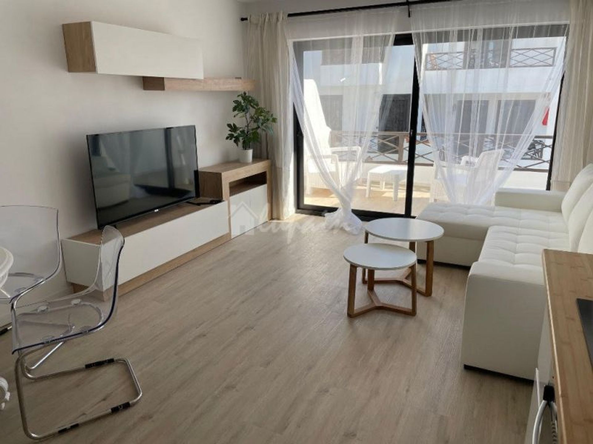 Condominio en Las Galletas, Islas Canarias 11720688