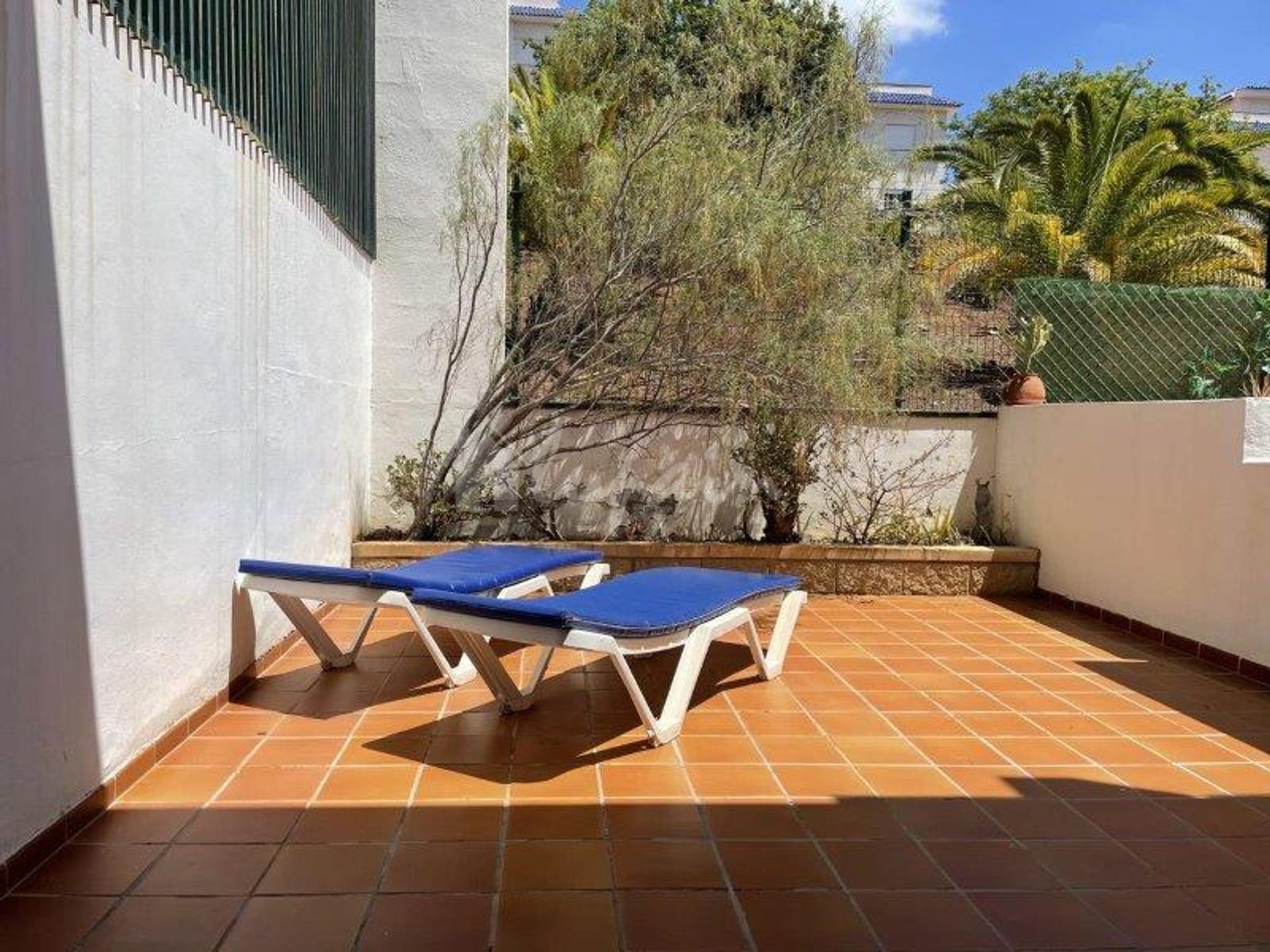 Condominium in Arona, Canarias 11720726