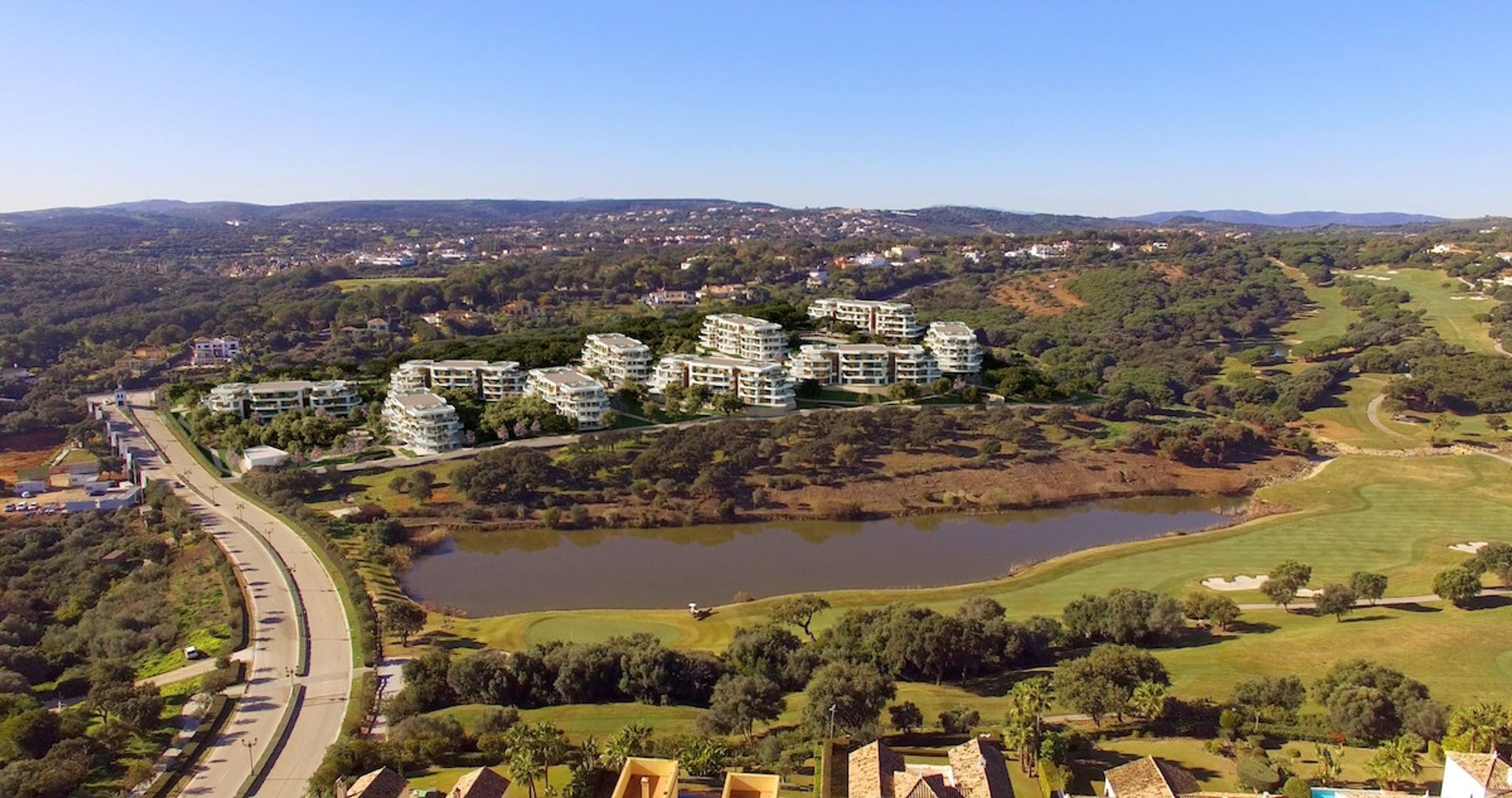 Condominium in Guadiaro, Andalusia 11721285