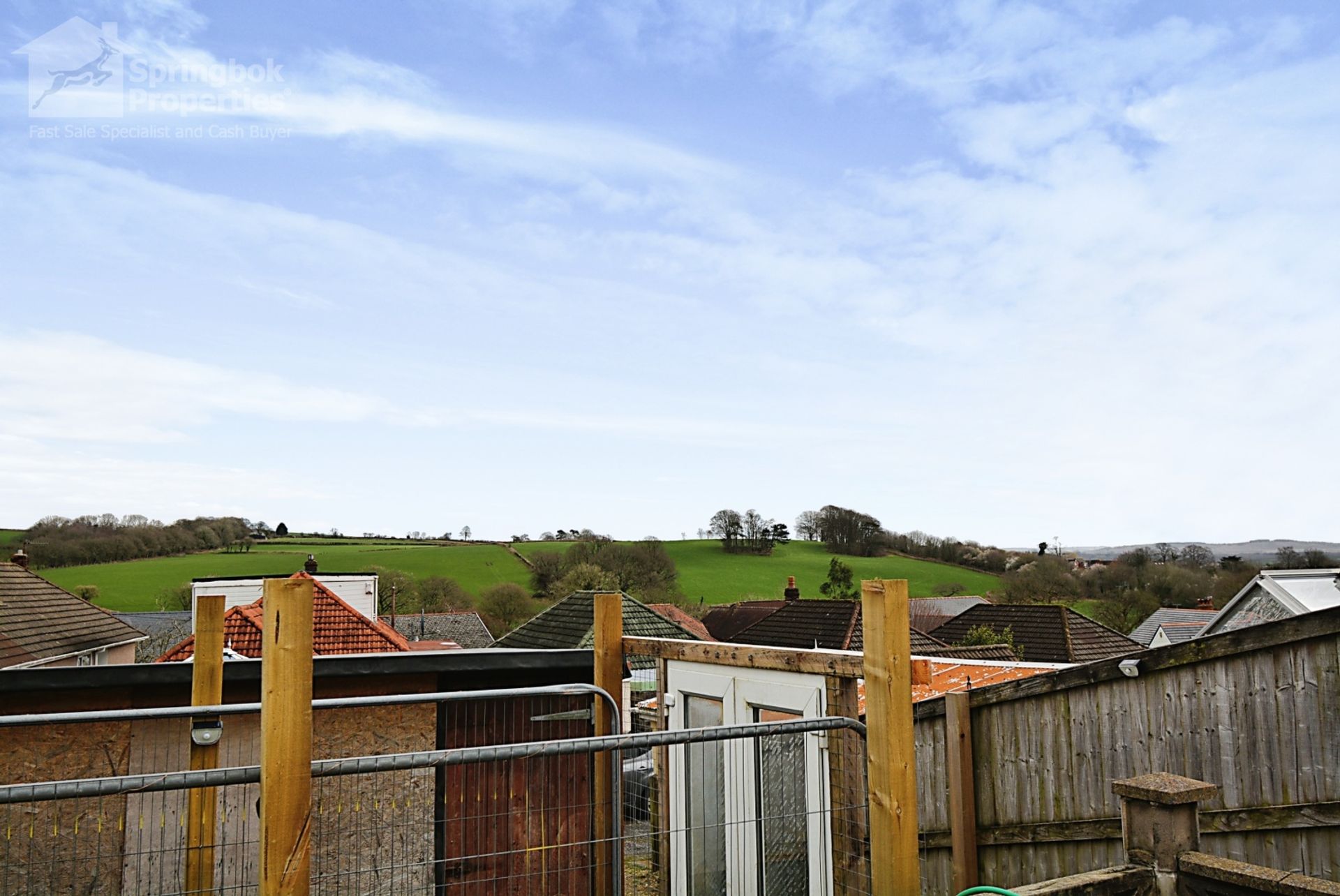 rumah dalam Llangennech, Wales 11721964