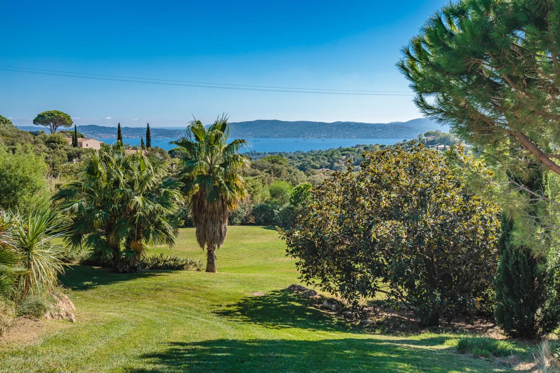 Hus i Grimaud, Provence-Alpes-Côte d'Azur 11722167