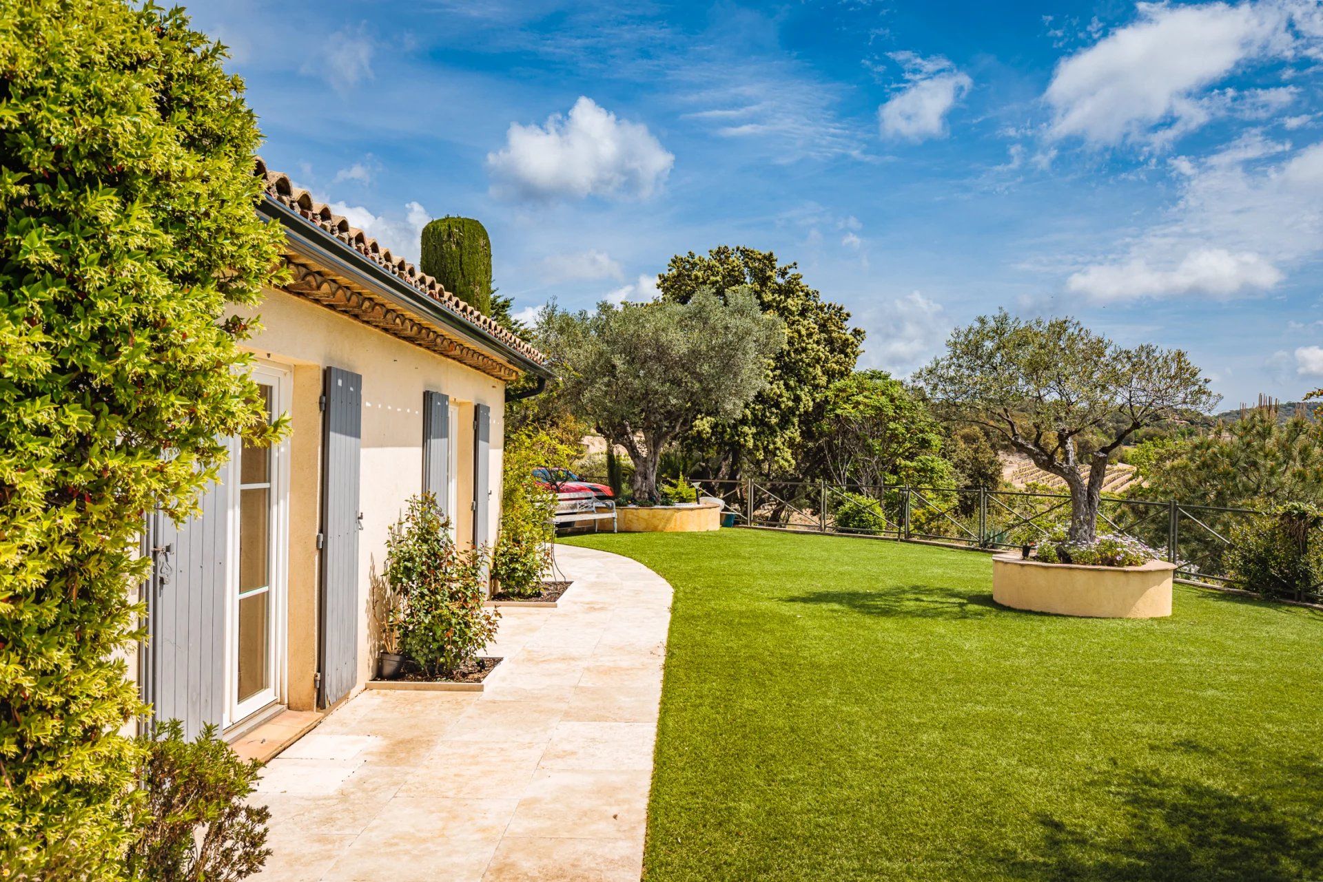 Hus i Le Plan-de-la-Tour, Provence-Alpes-Côte d'Azur 11722174