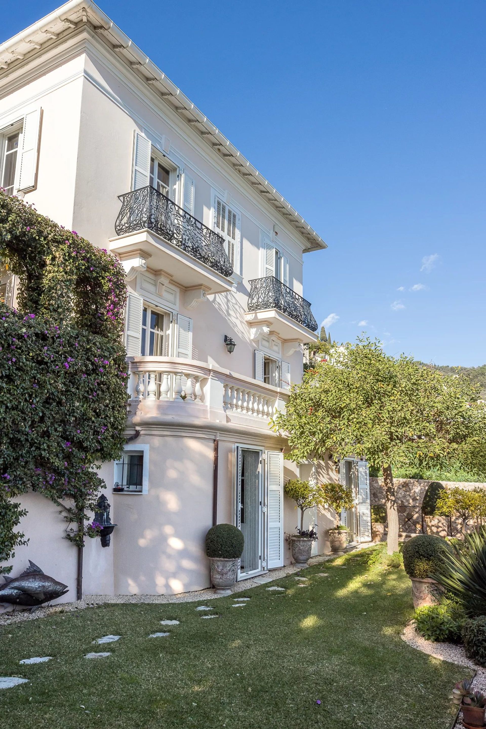 Casa nel Roquebrune-Cap-Martin, Provence-Alpes-Côte d'Azur 11722215