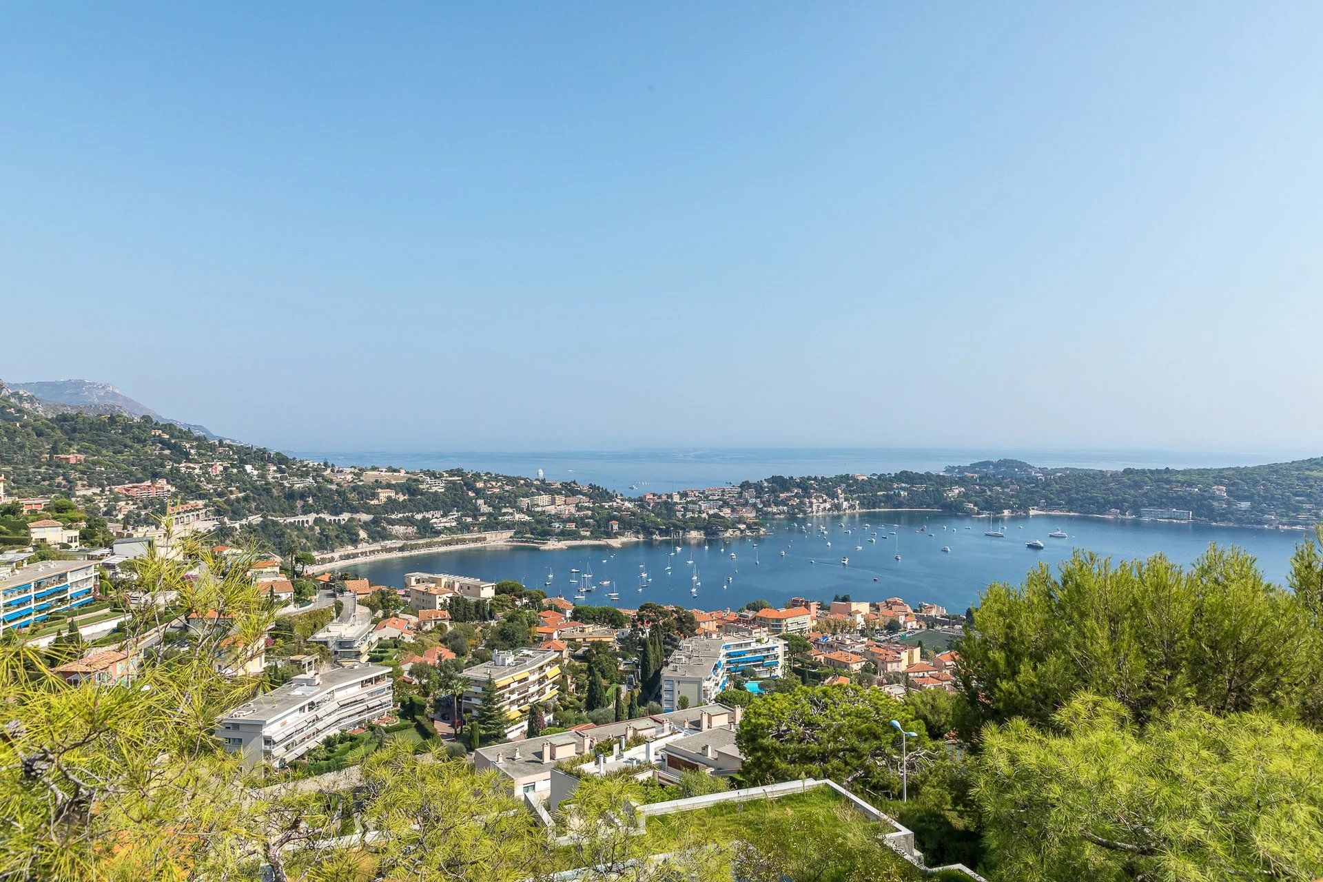 Condominio nel Villefranche-sur-Mer, Provenza-Alpi-Costa Azzurra 11722216