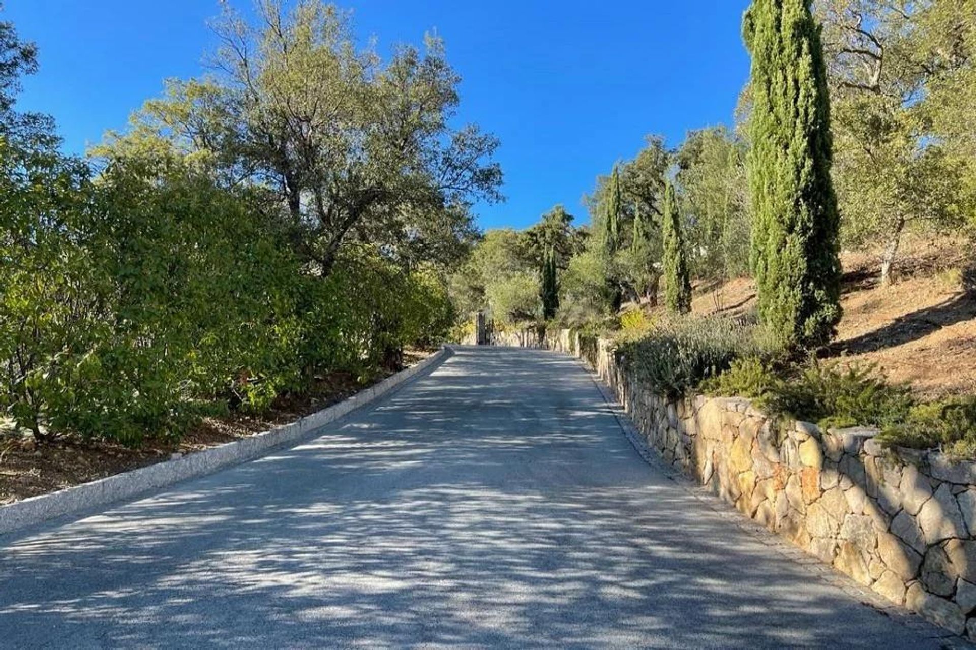 rumah dalam Grimaud, Provence-Alpes-Côte d'Azur 11722229