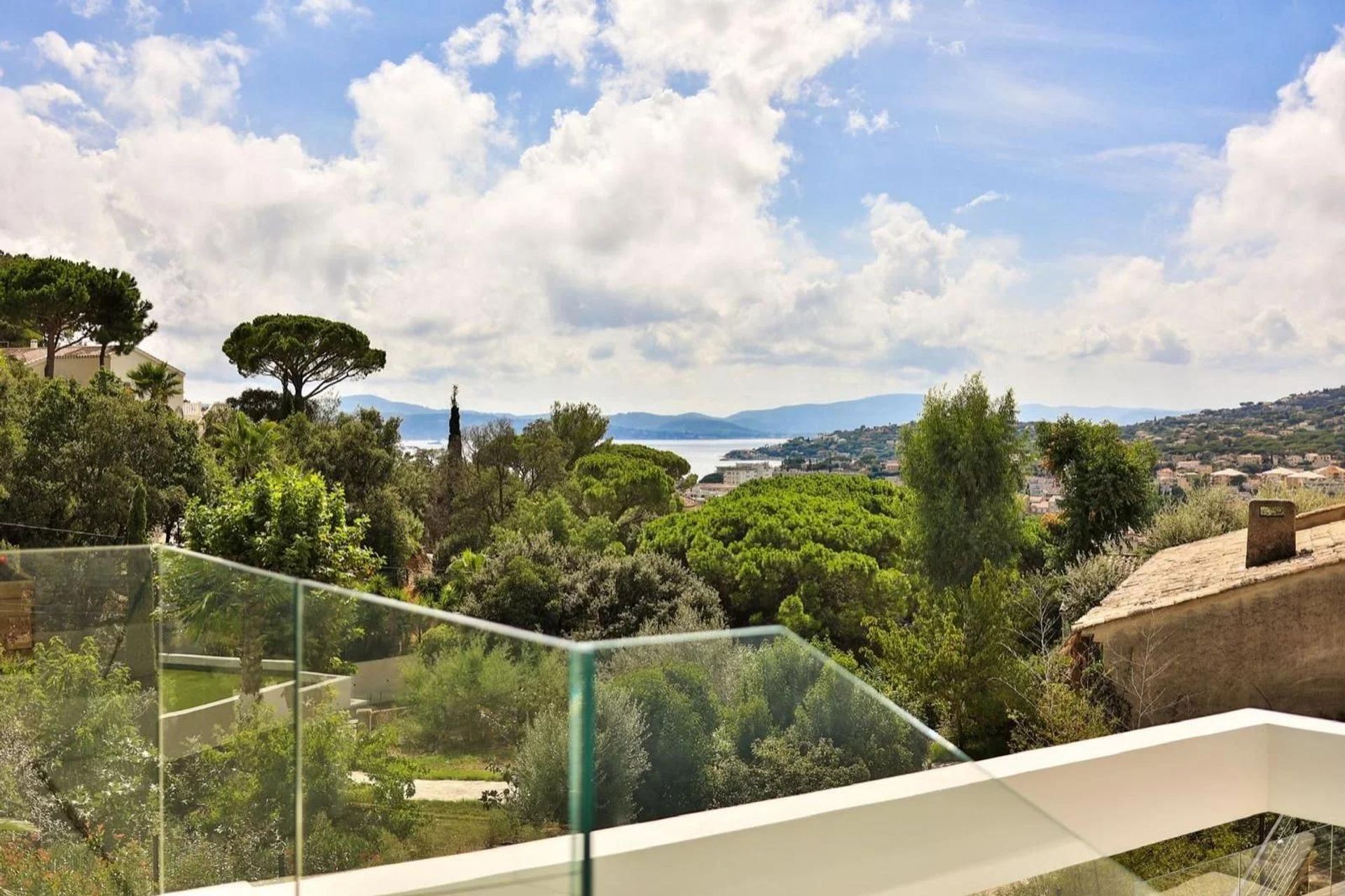 Hus i Sainte-Maxime, Provence-Alpes-Côte d'Azur 11722249