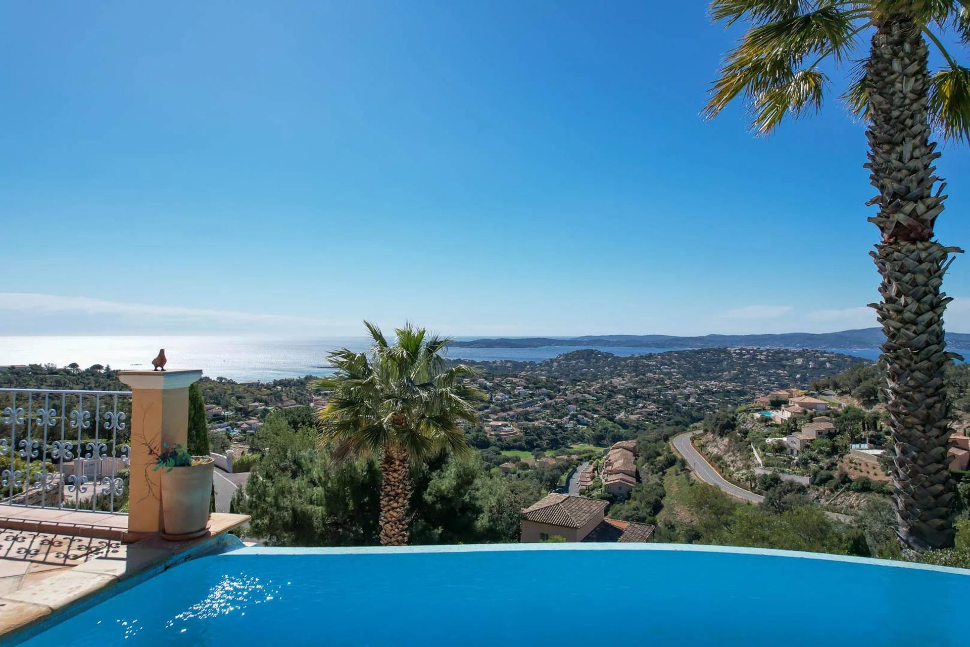 Huis in Sainte-Maxime, Provence-Alpes-Côte d'Azur 11722252