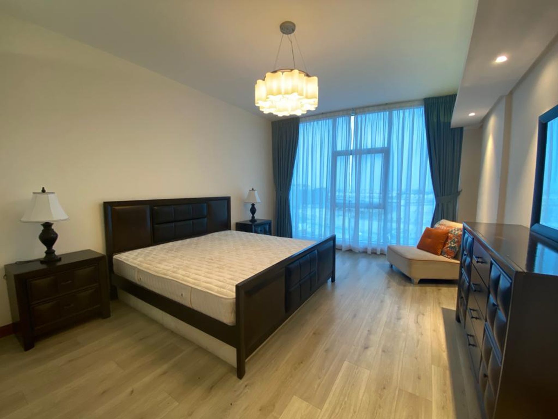 Condominium in Qalali, Al Muharraq 11722279