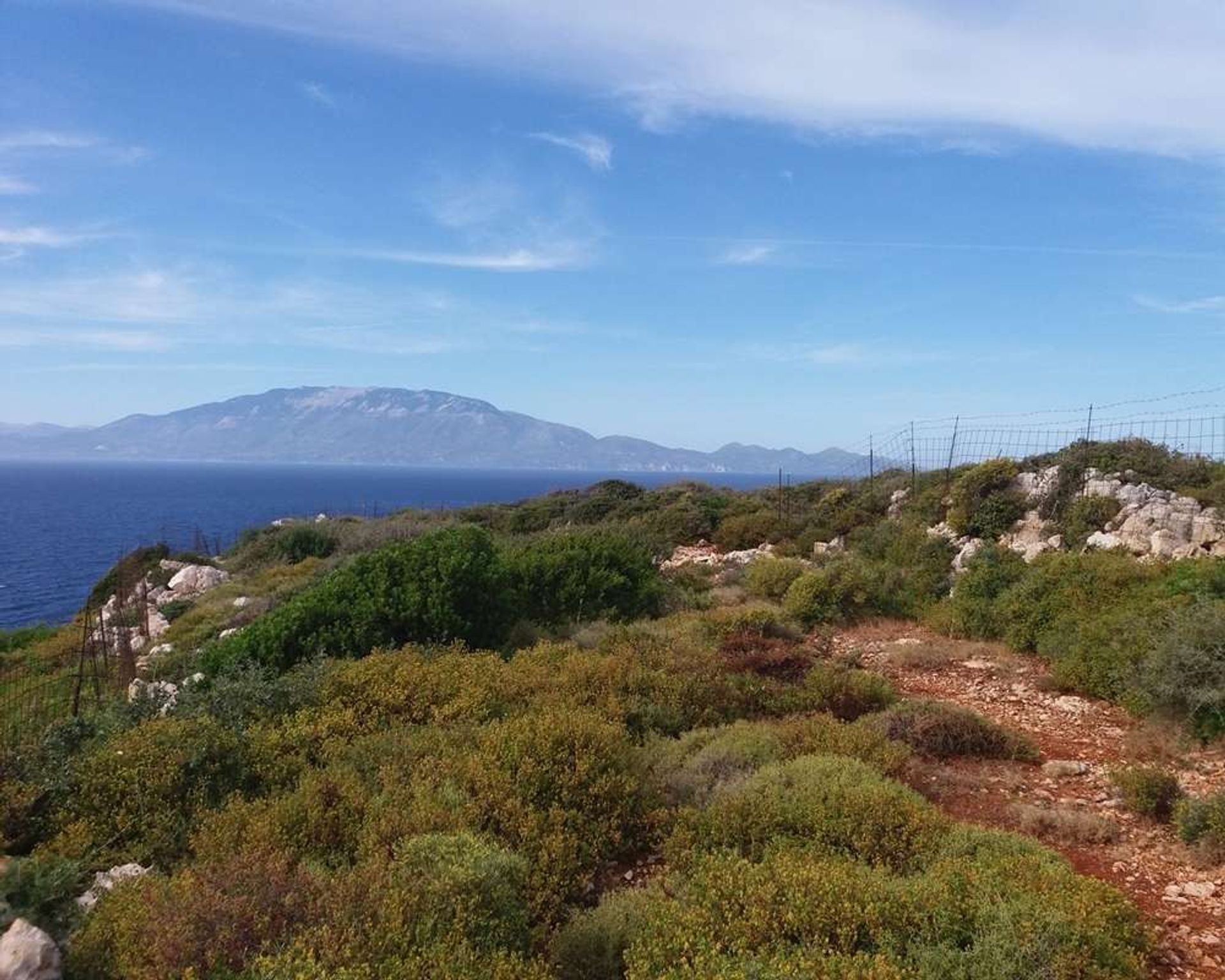 Συγκυριαρχία σε Γαϊτάνι, Ιωνία Νησιά 11723681