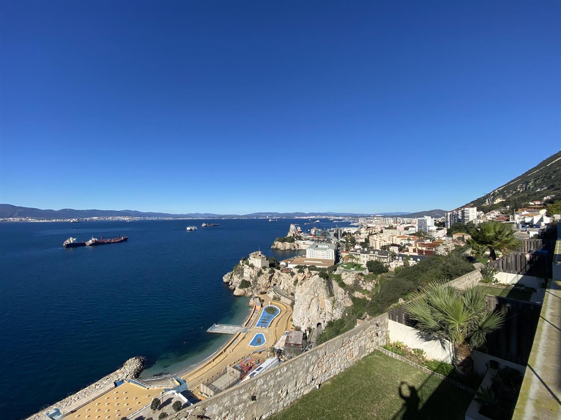 집 에 Gibraltar,  11723942