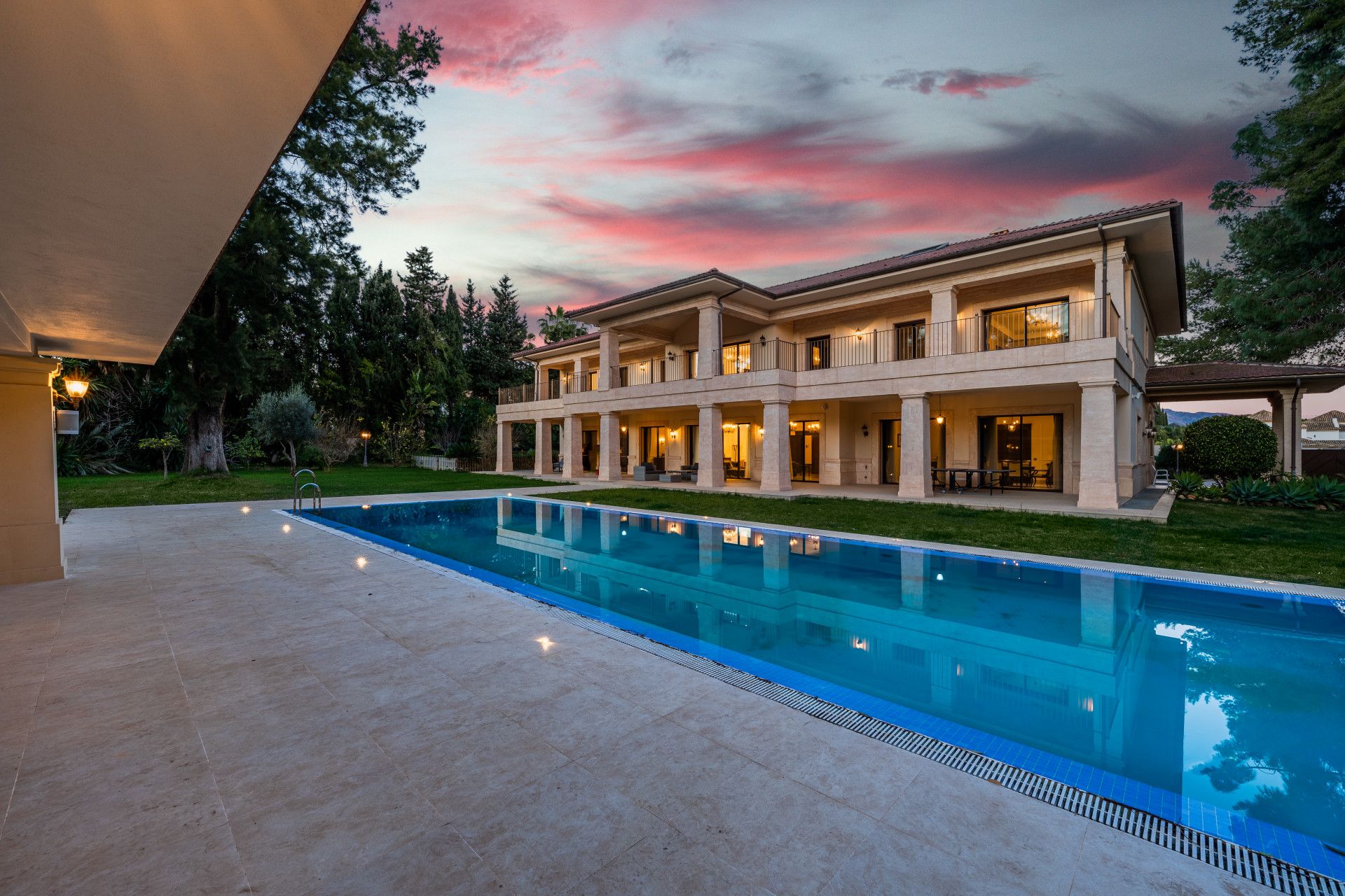 casa en San Pedro de Alcántara, Andalusia 11724285