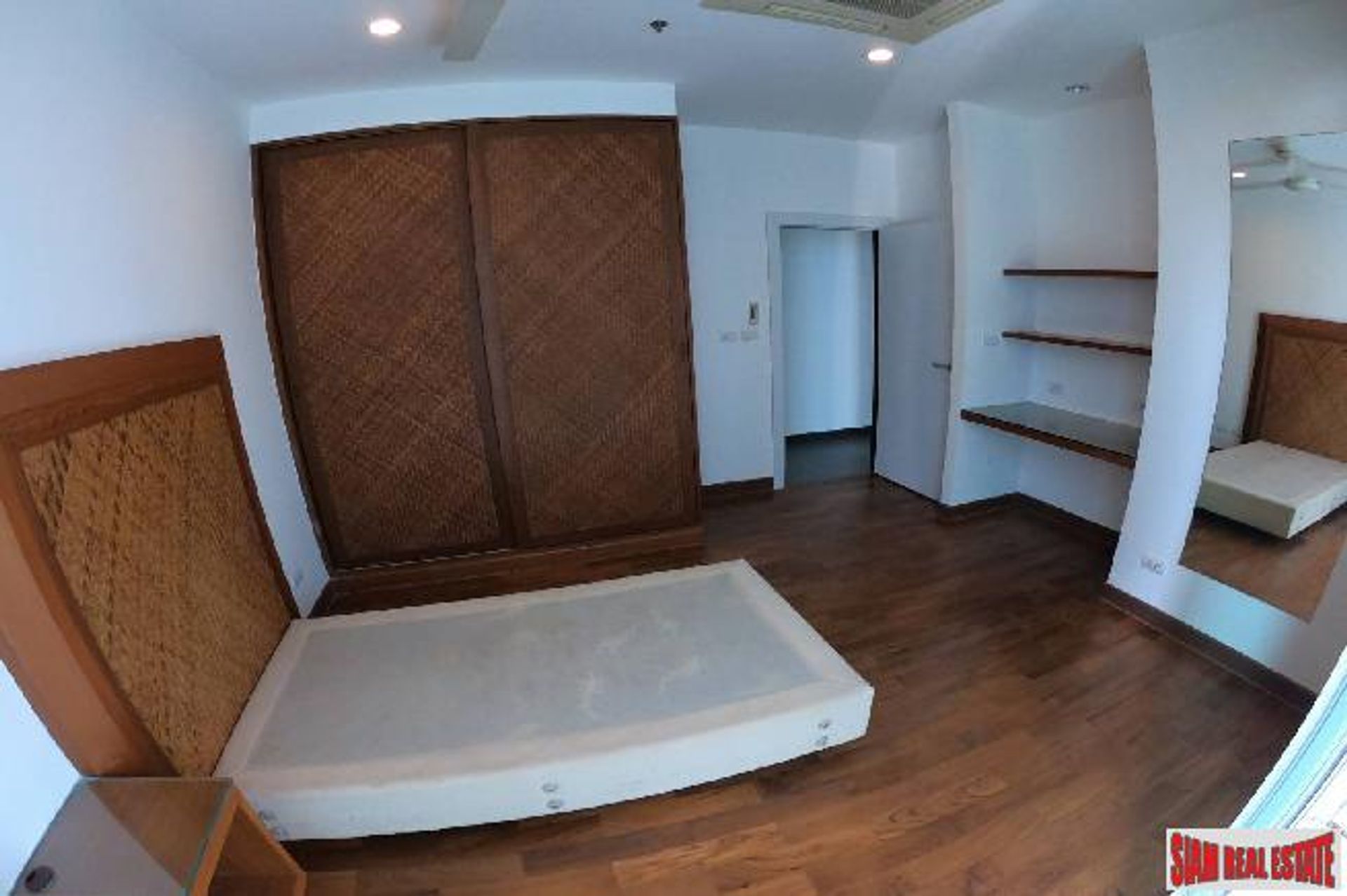 Condominium in , Krung Thep Maha Nakhon 11724523