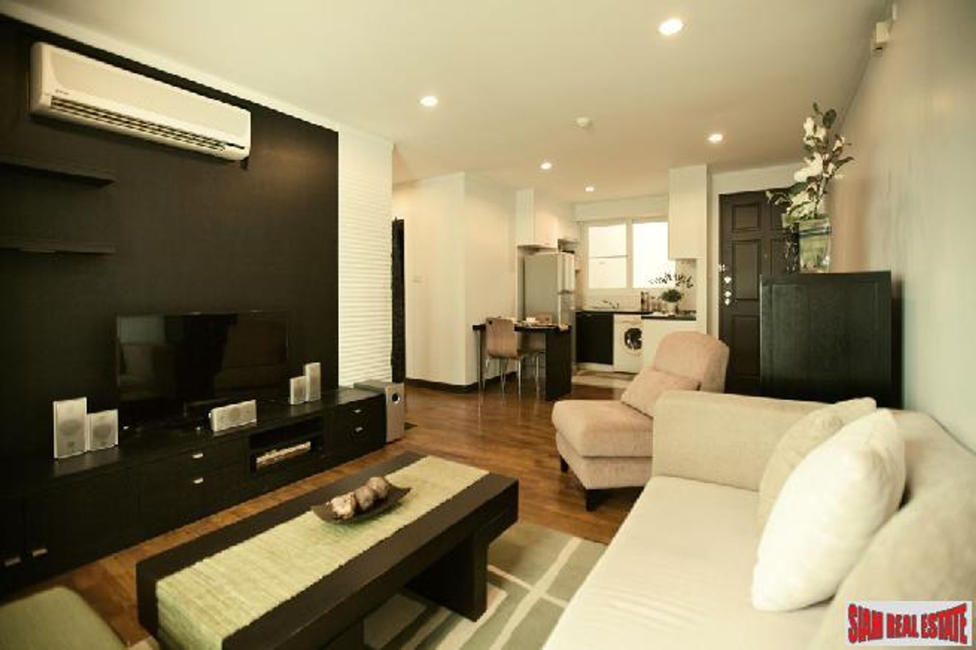 Condominium in Samphanthawong, Krung Thep Maha Nakhon 11724535