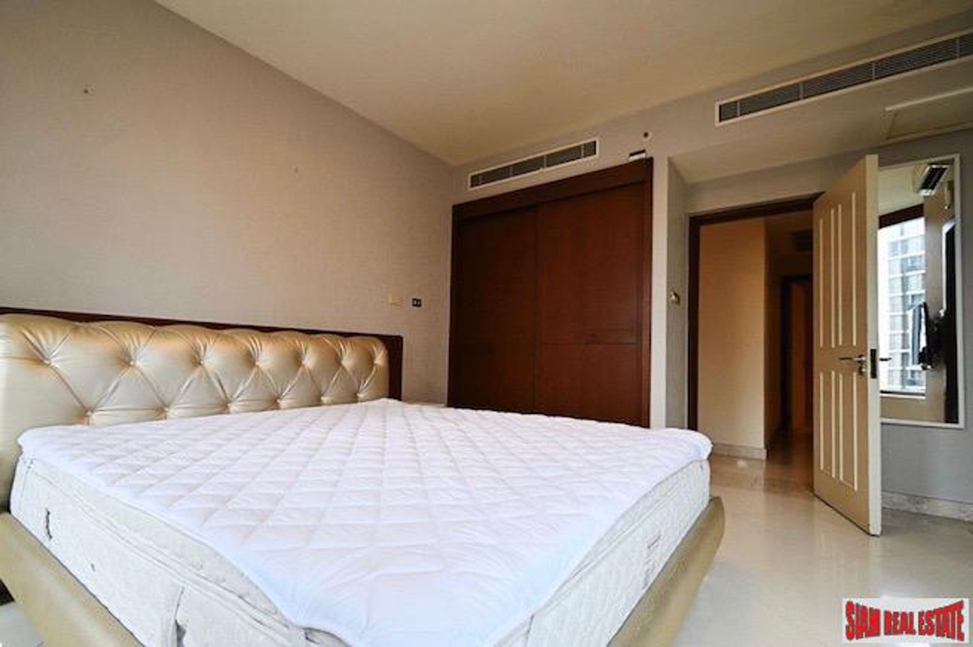 Квартира в , Krung Thep Maha Nakhon 11724574