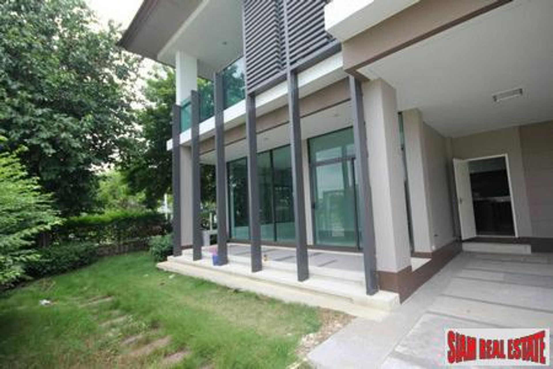 Hus i Muban Ban Seri, Krung Thep Maha Nakhon 11724696