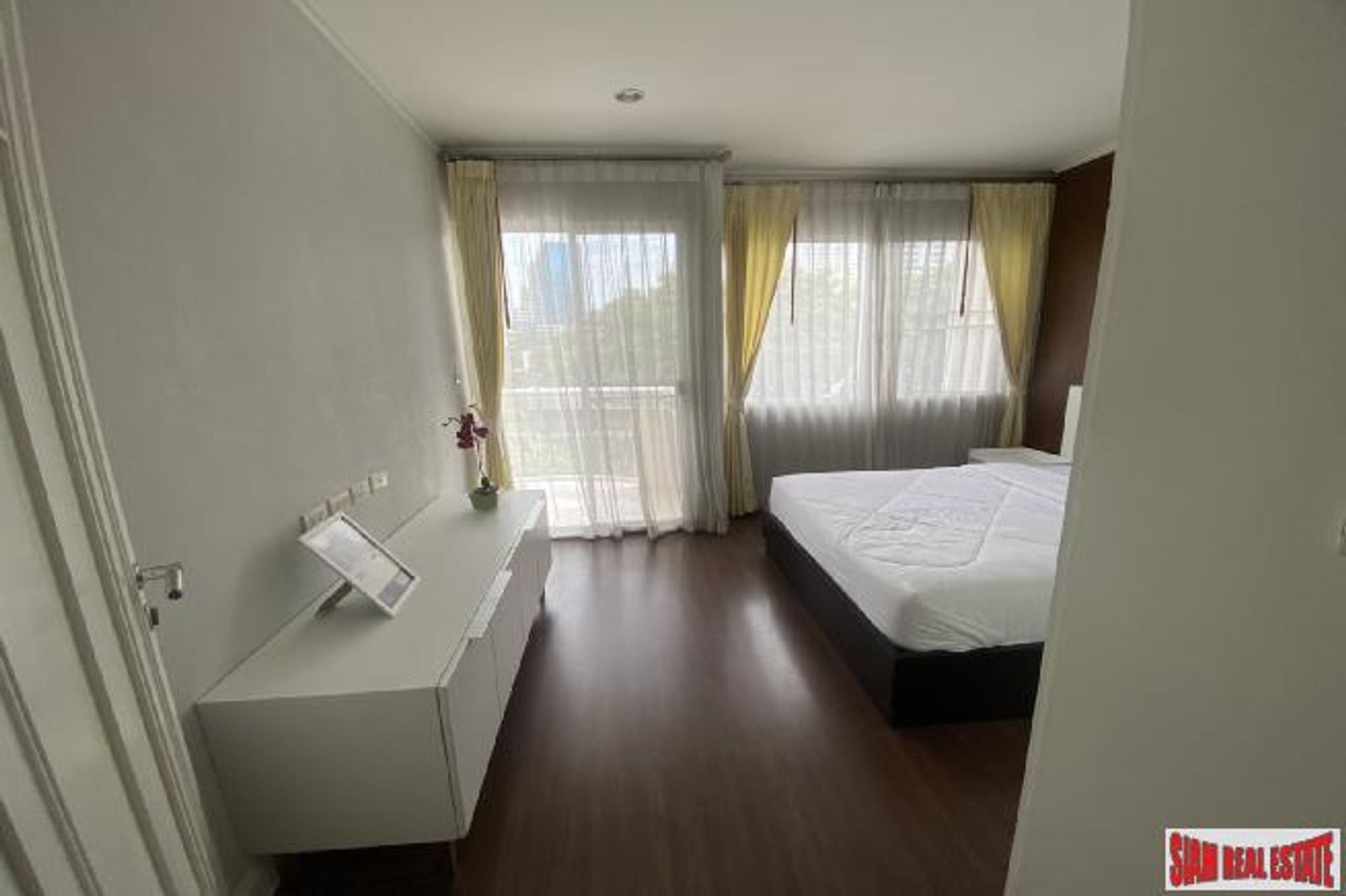 Kondominium w , Krung Thep Maha Nakhon 11725510