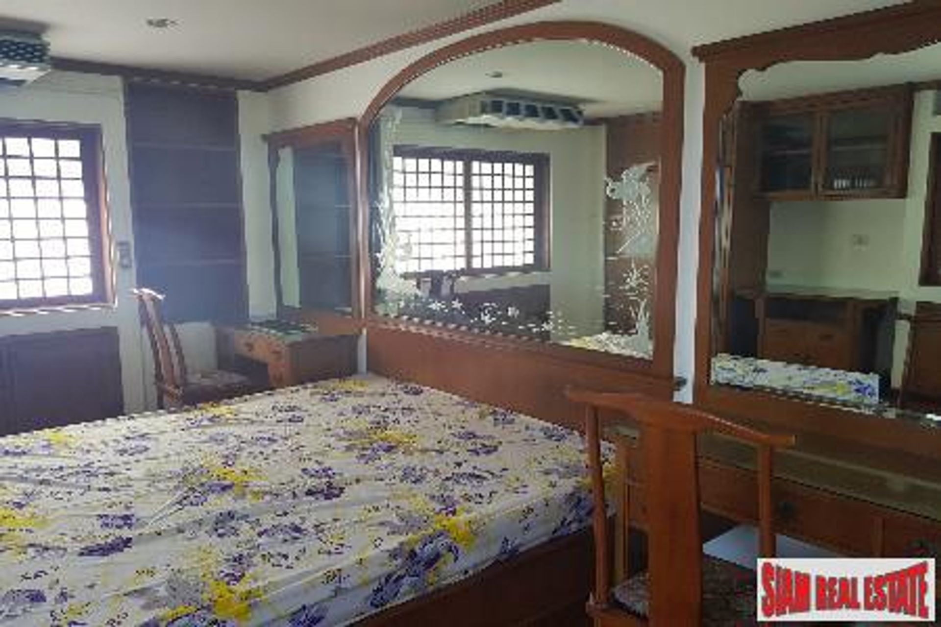 Condominio nel Wattana, Krung Thep Maha Nakhon 11725537