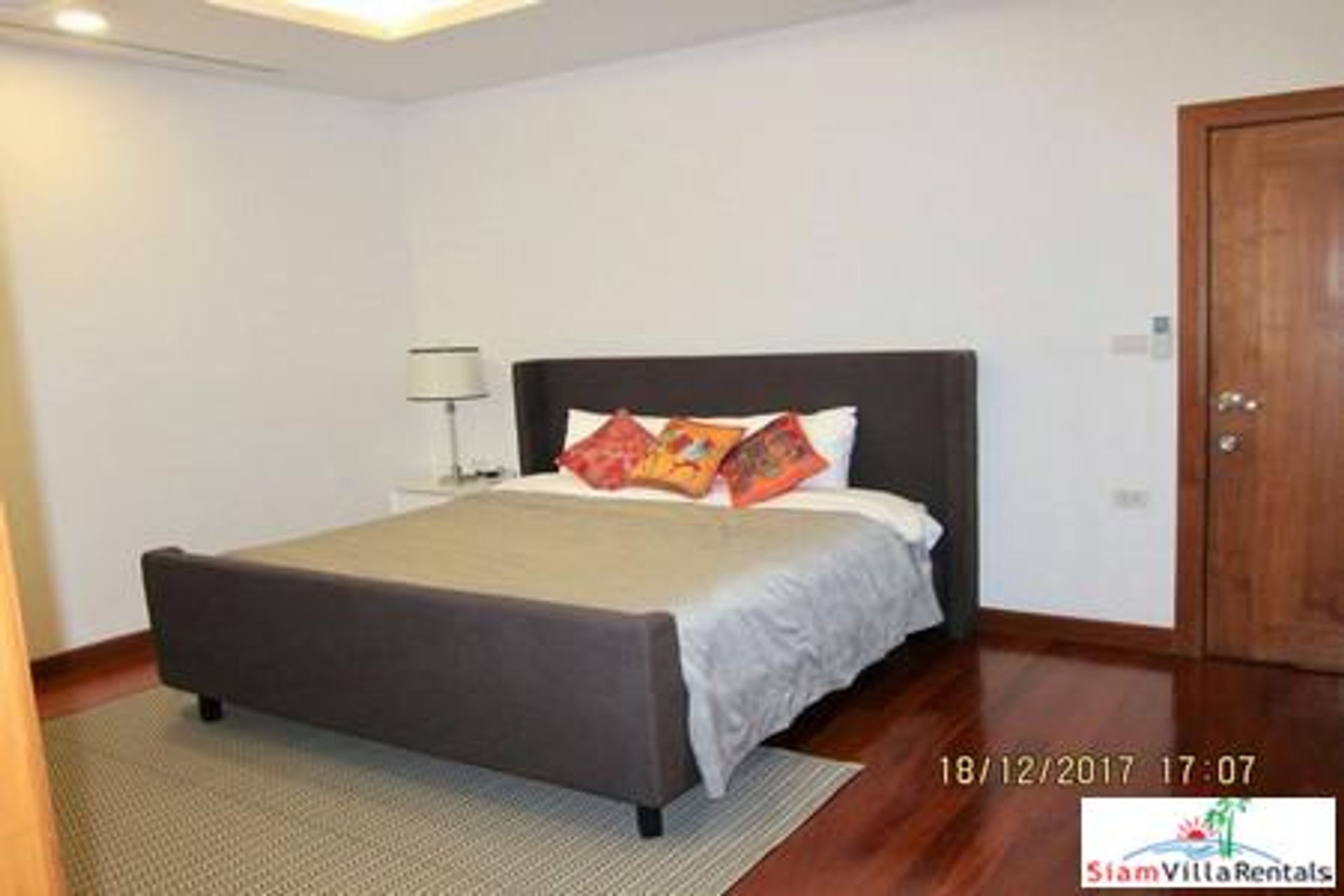 Huis in Watthana, Krung Thep Maha Nakhon 11725571