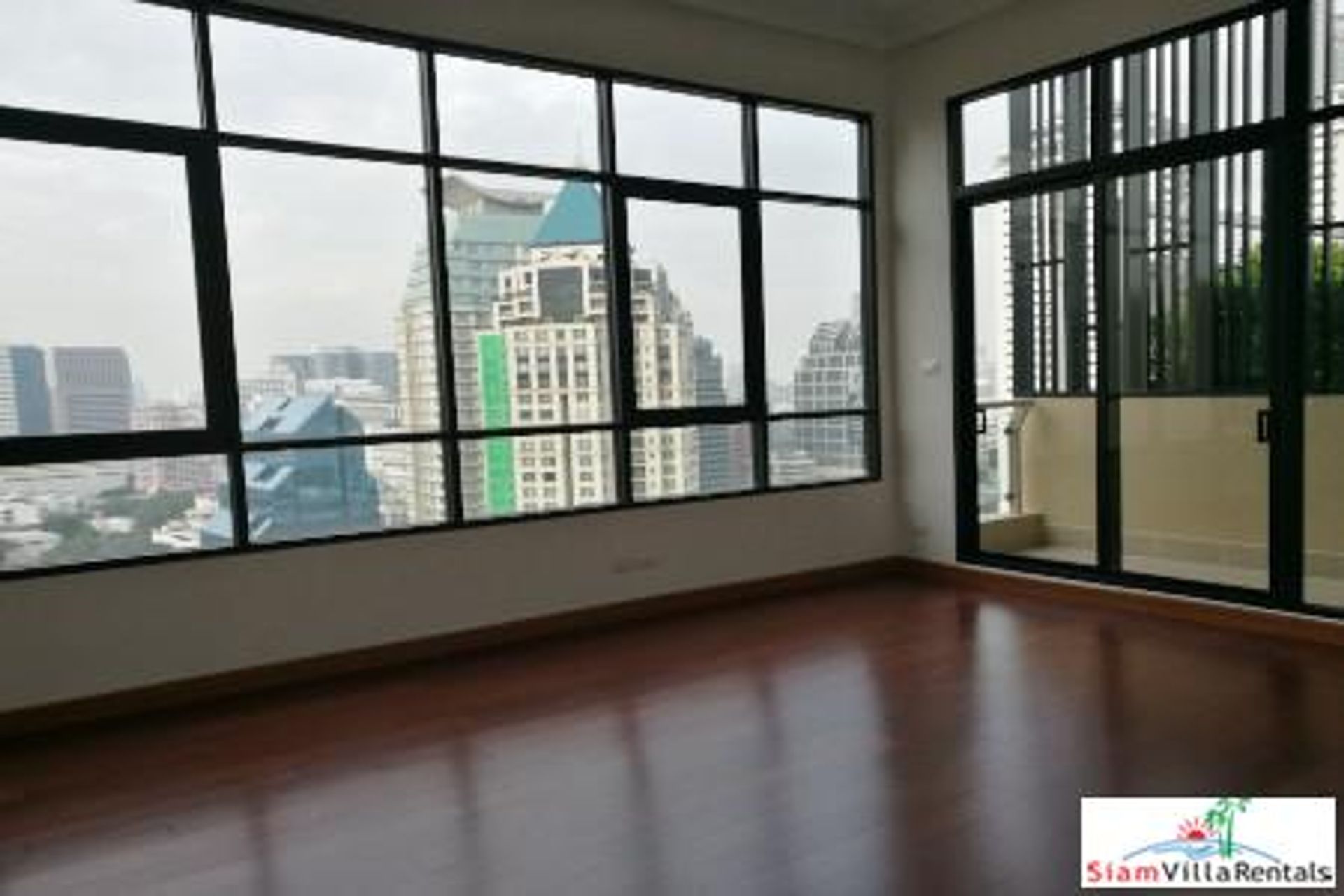 Condominio nel Bang Rak, Krung Thep Maha Nakhon 11725638