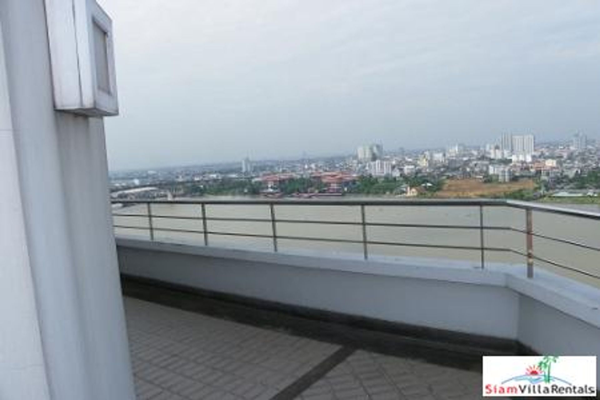 Kondominium di Bang Rak, Krung Thep Maha Nakhon 11725786