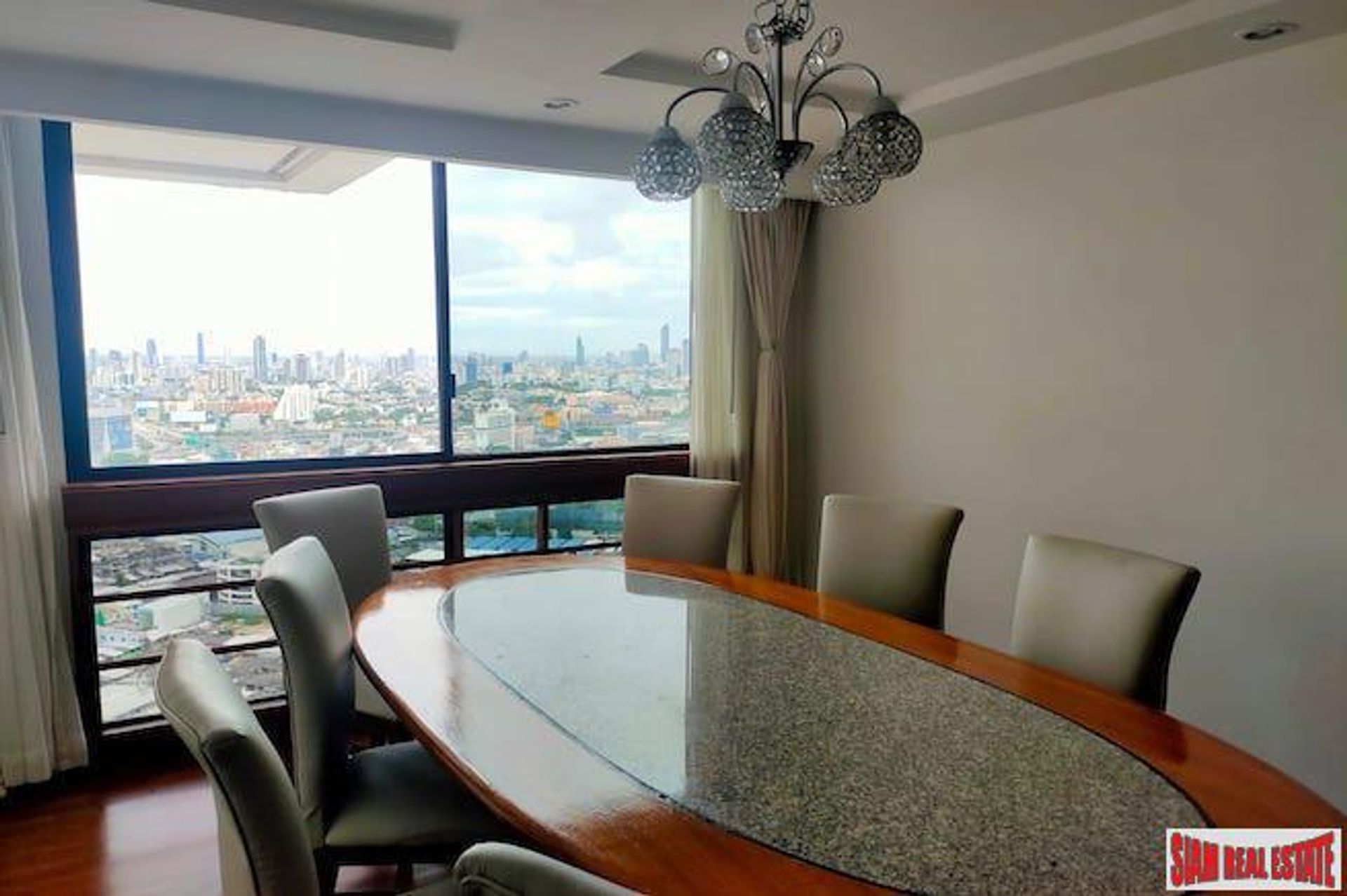 Condominium in , Krung Thep Maha Nakhon 11725787