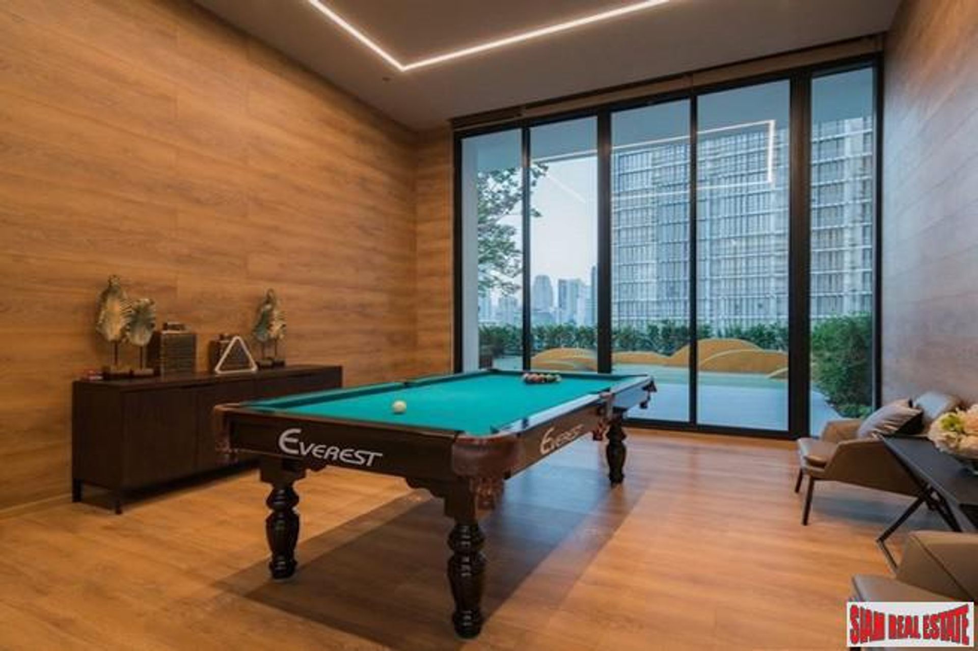 Condominium in Watthana, Krung Thep Maha Nakhon 11725825