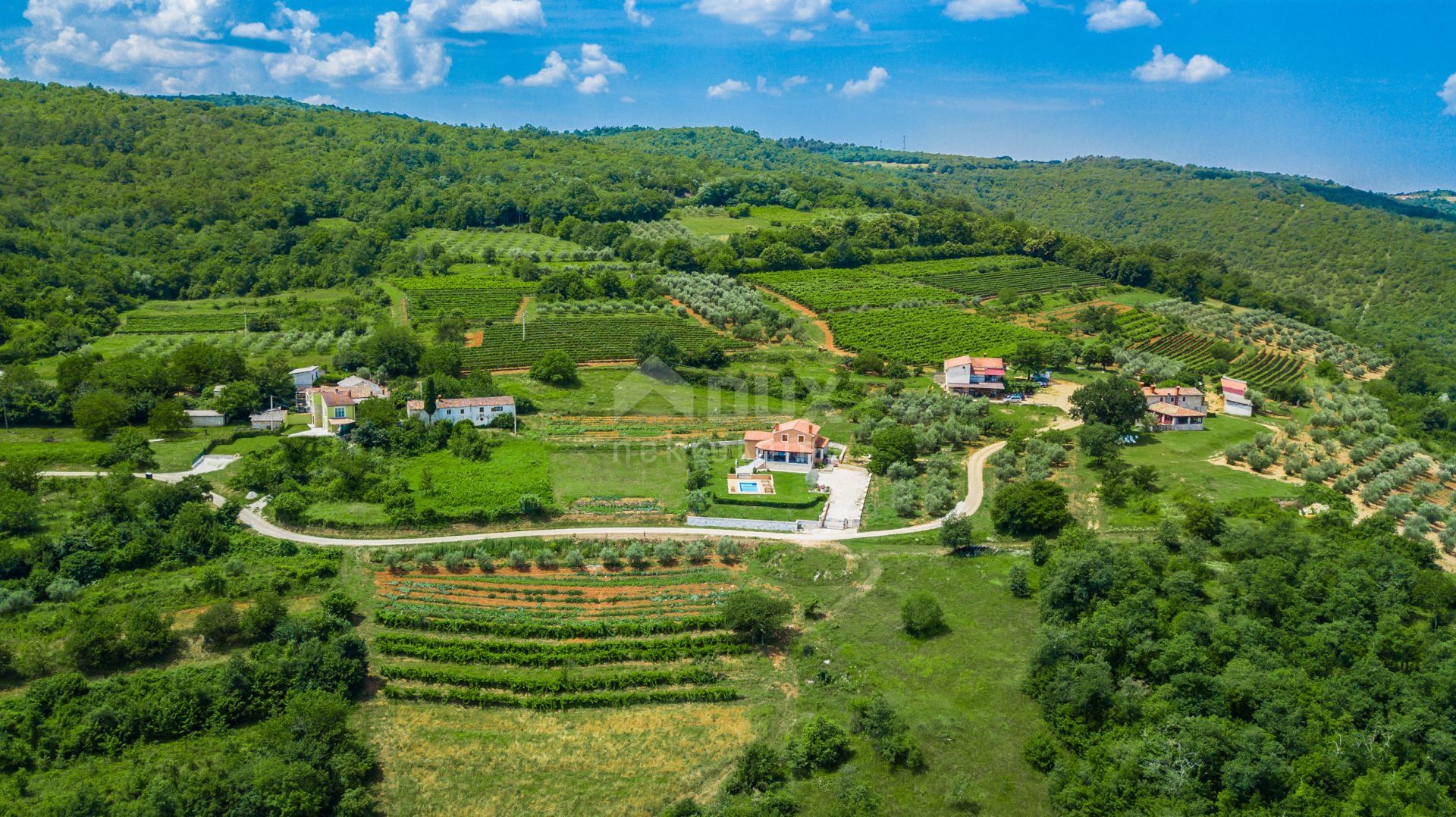 Tanah di Motovun, Istarska Zupanija 11726903