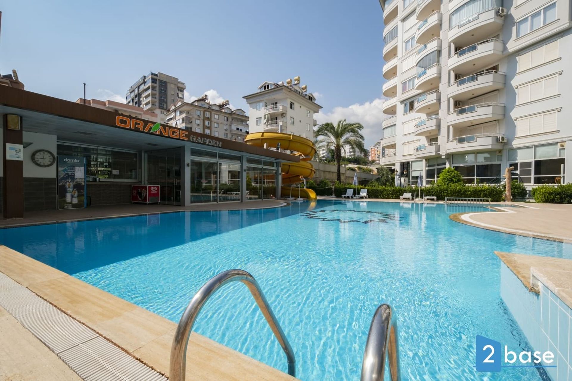 Condominium in Alanya, Antalya 11727376