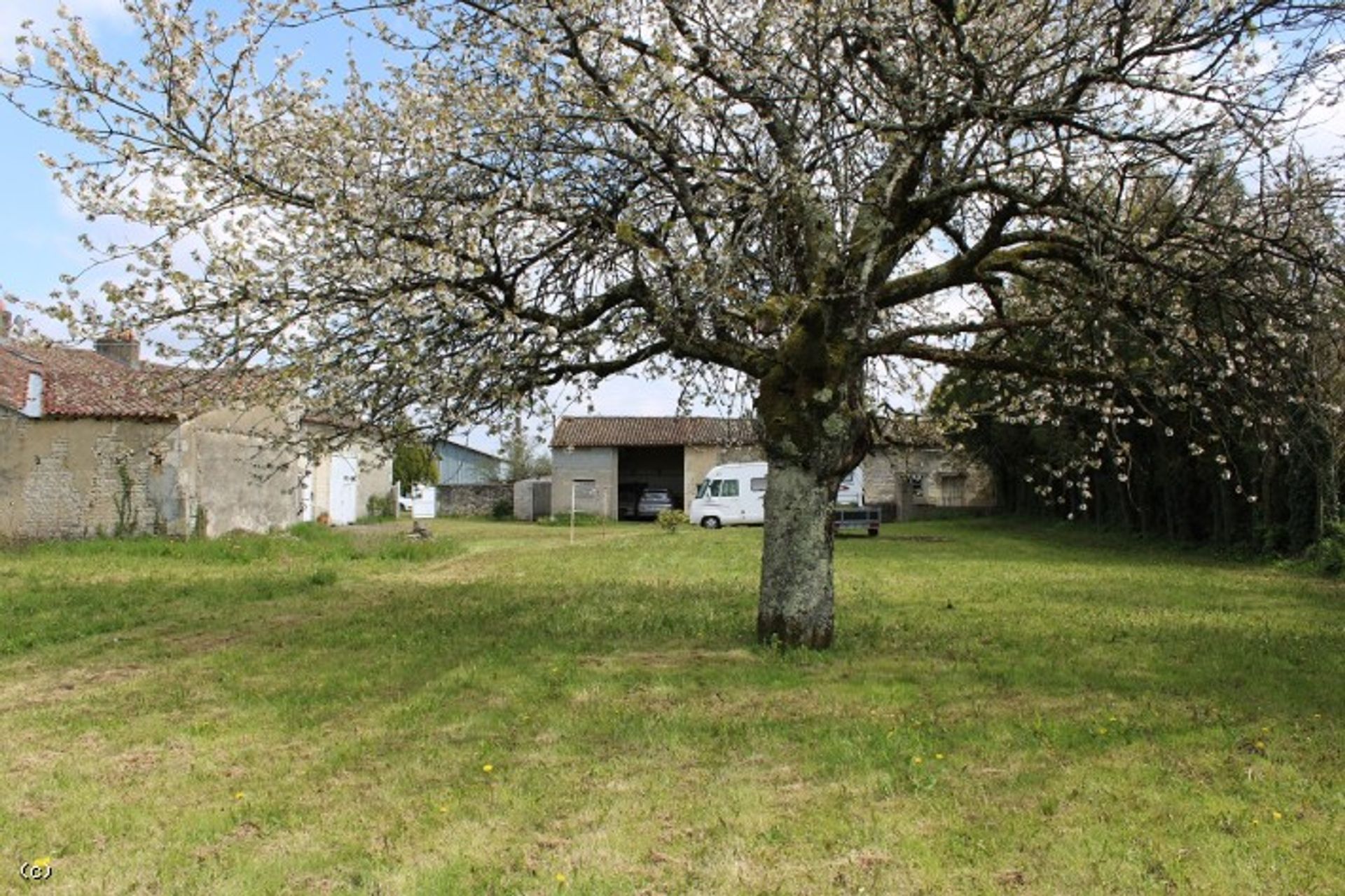 Hus i Villefagnan, Nouvelle-Aquitaine 11727468