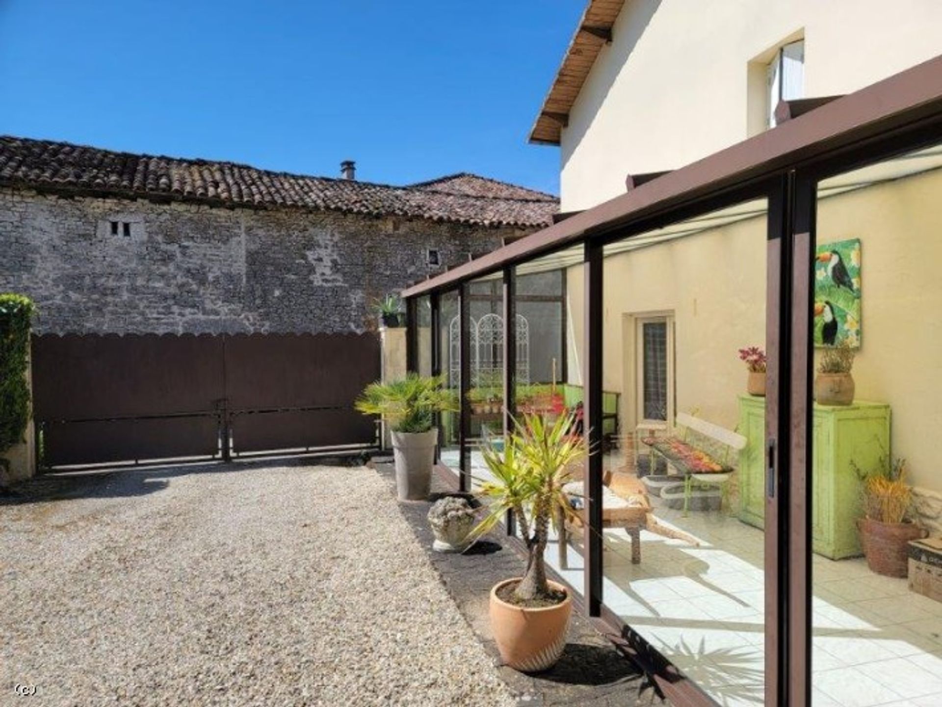 casa no Ruffec, Nouvelle-Aquitaine 11727471