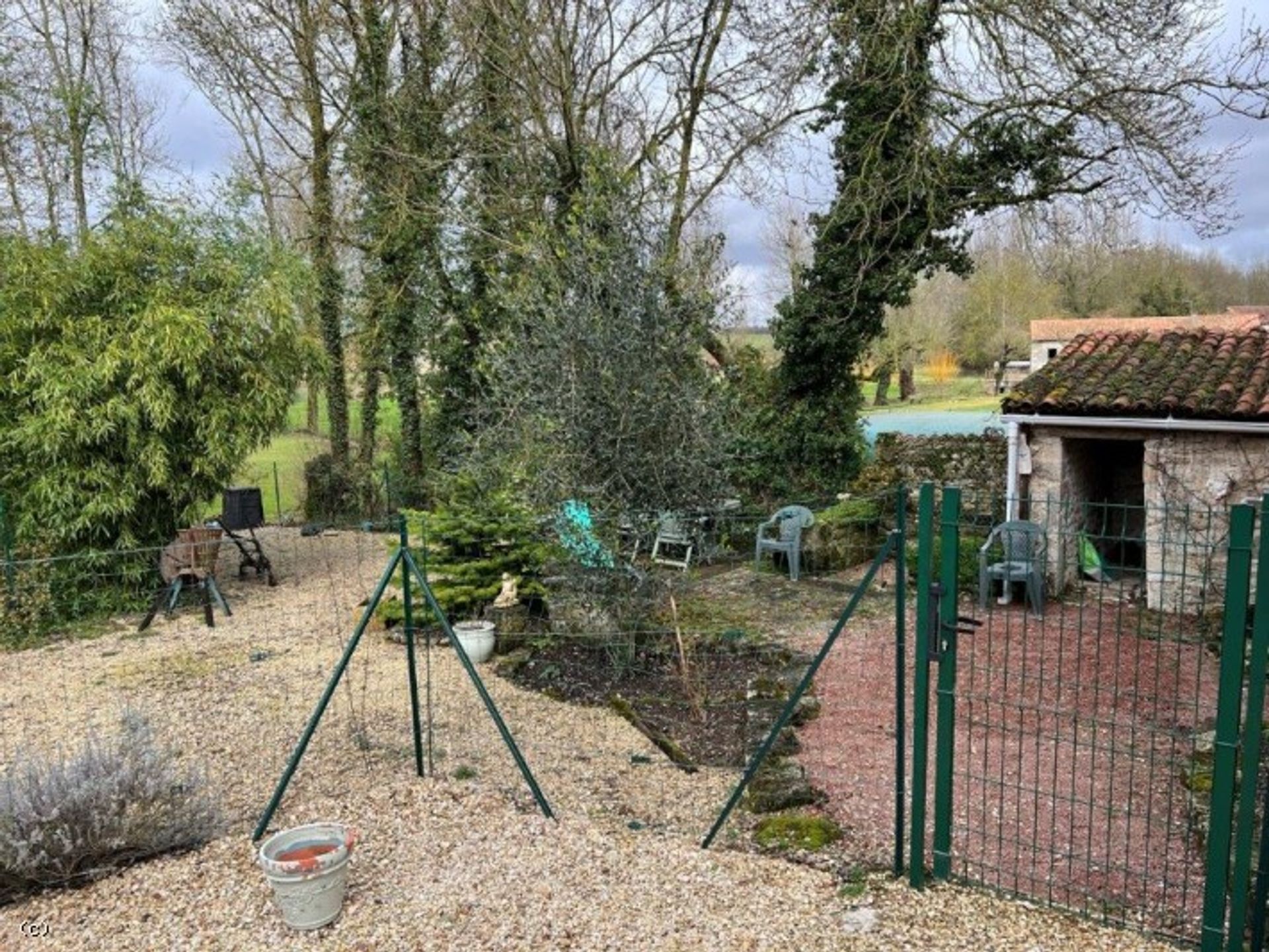 casa en Mansle, Nouvelle-Aquitaine 11727480