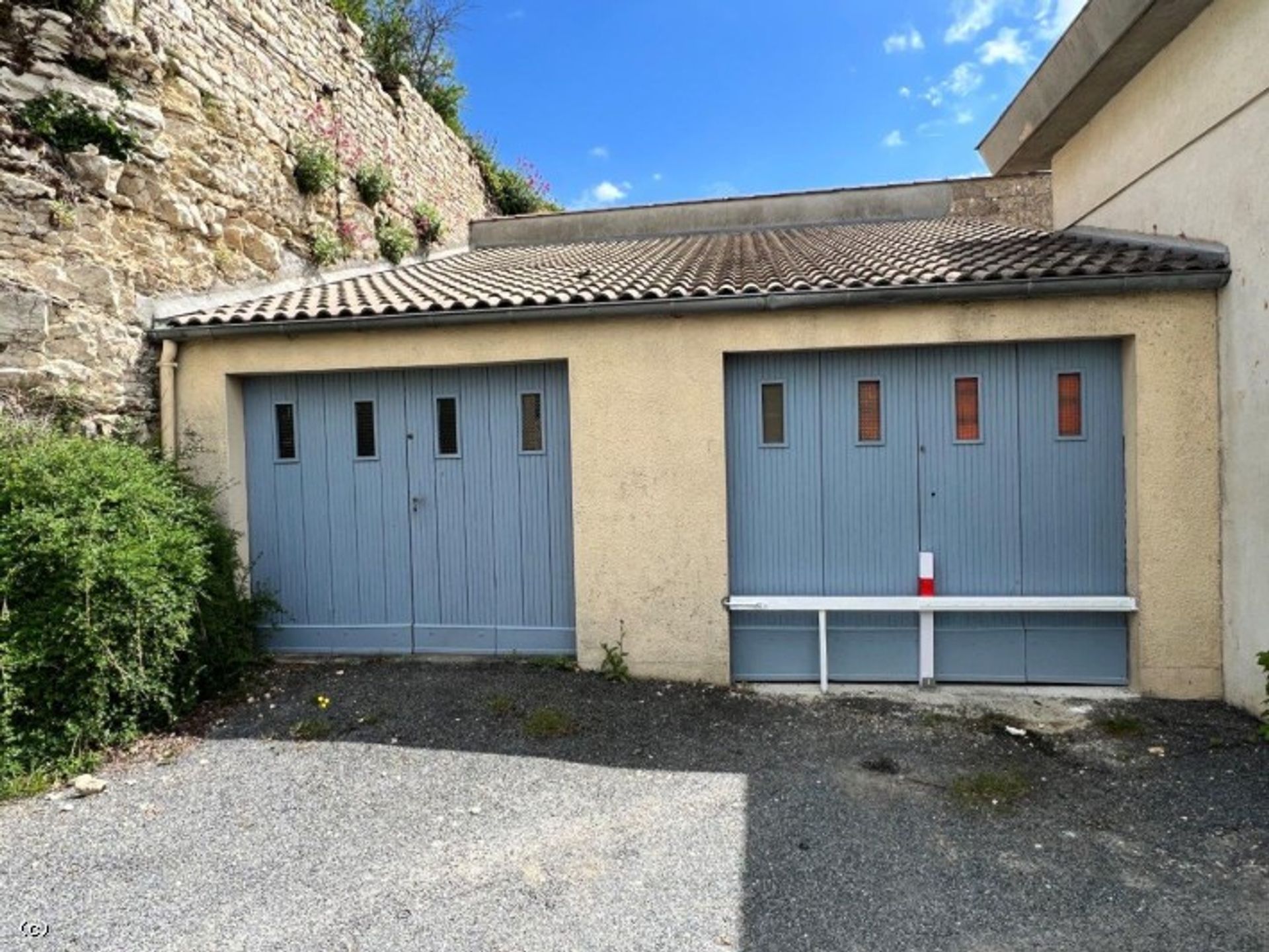 Huis in Ruffec, Nouvelle-Aquitaine 11727490