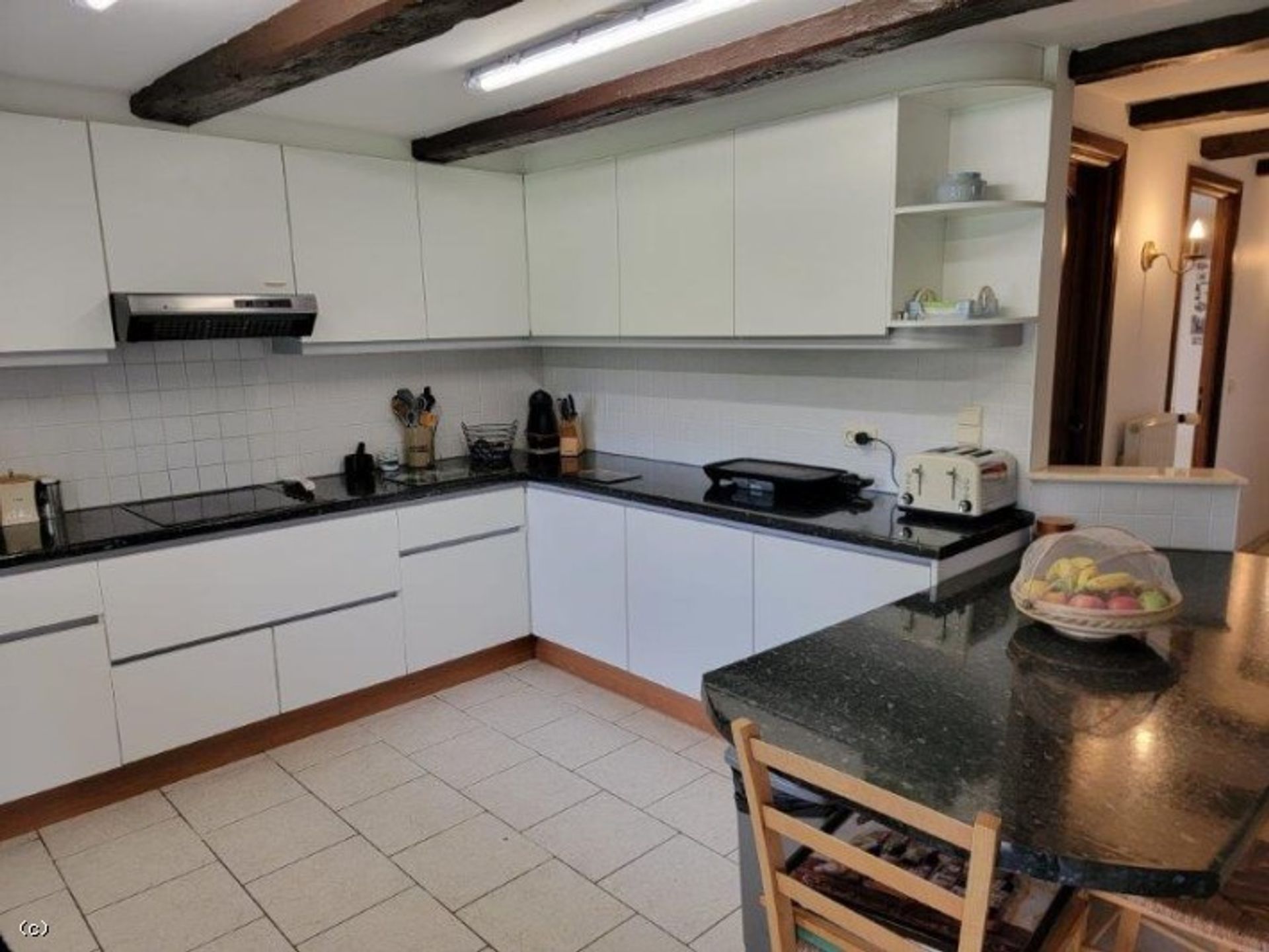 Huis in Civray, Nouvelle-Aquitaine 11727495