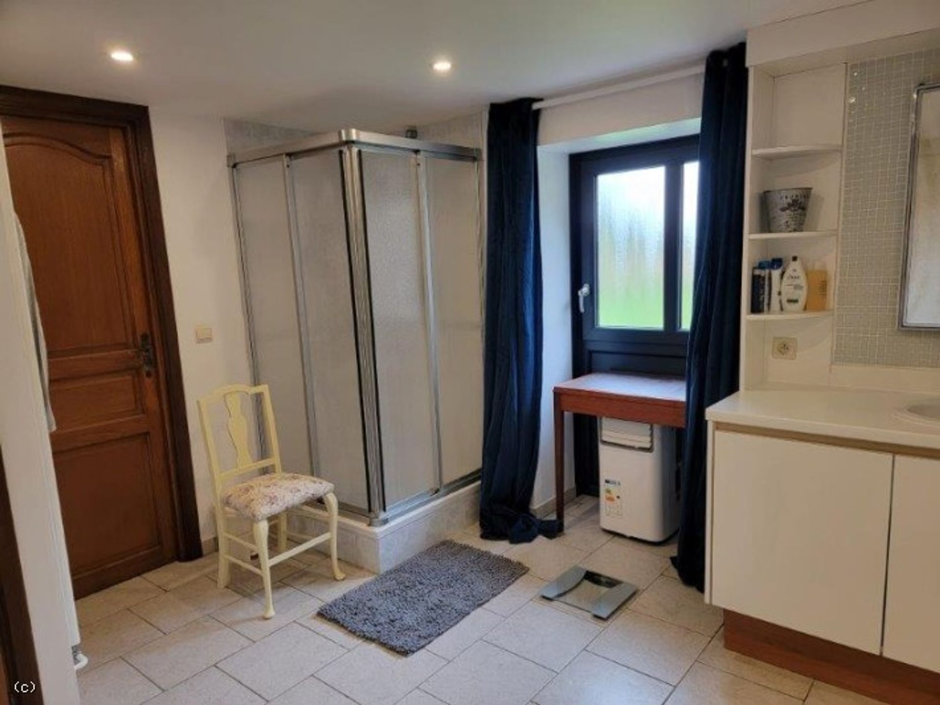 Huis in Civray, Nouvelle-Aquitaine 11727495