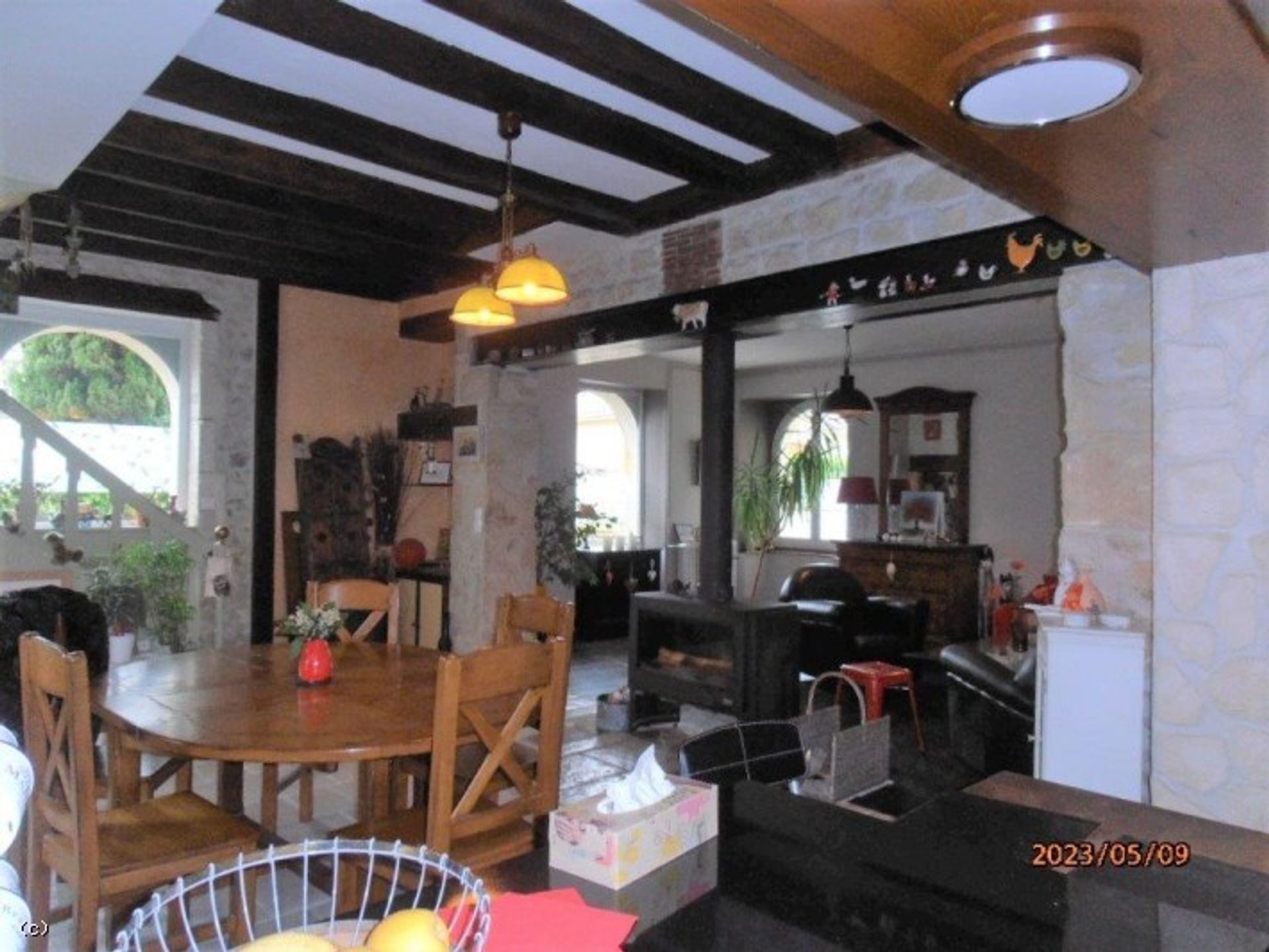 Huis in Ruffec, Nouvelle-Aquitaine 11727504