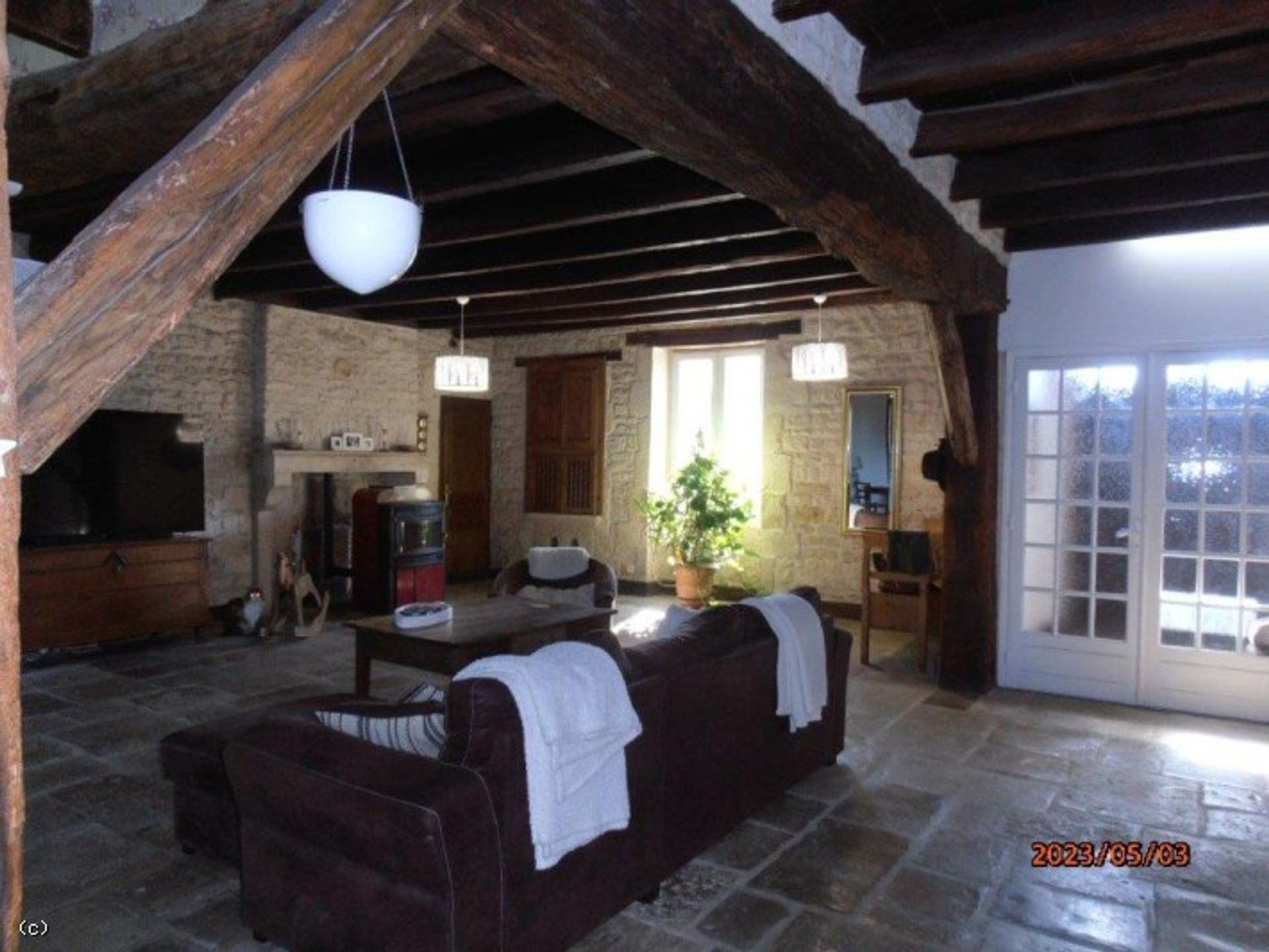 Land im Chef-Boutonne, Nouvelle-Aquitaine 11727509