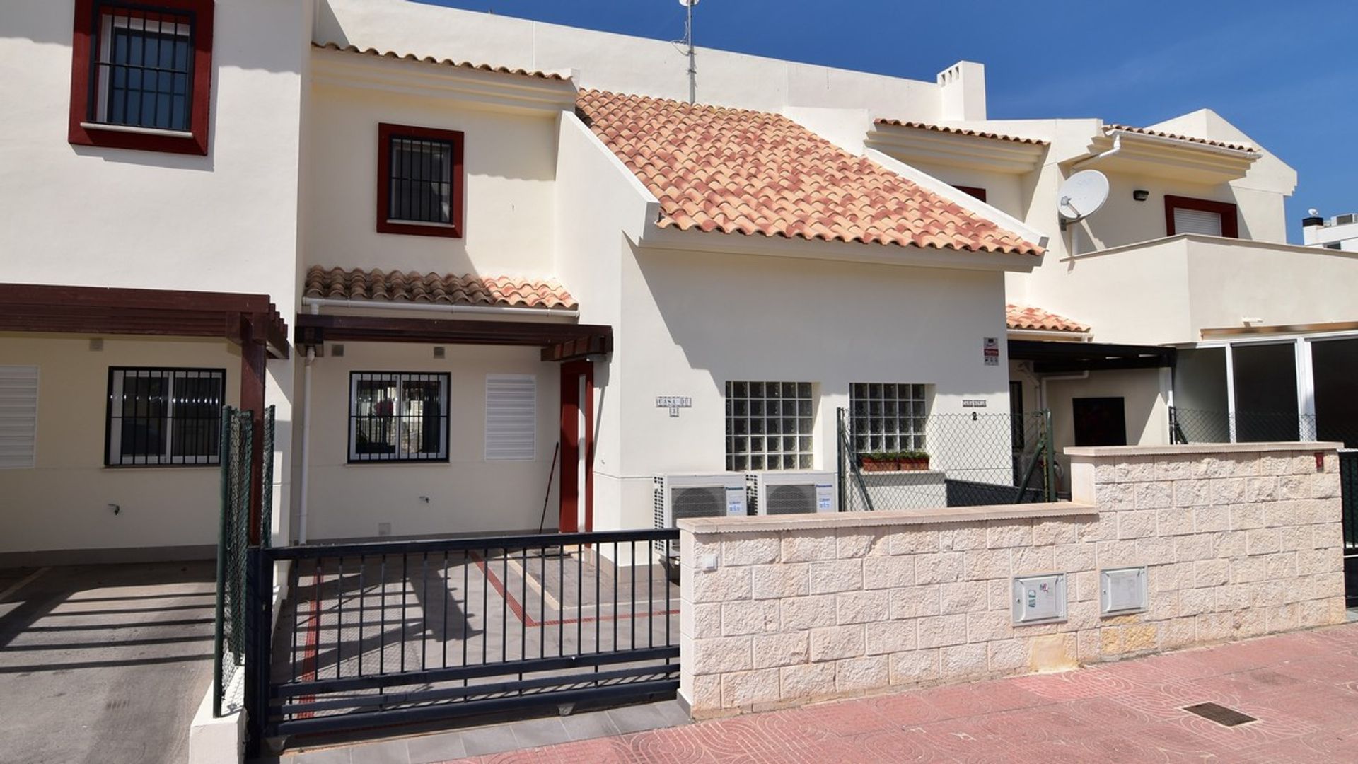 Hus i Doña Pepa, Comunidad Valenciana 11727701