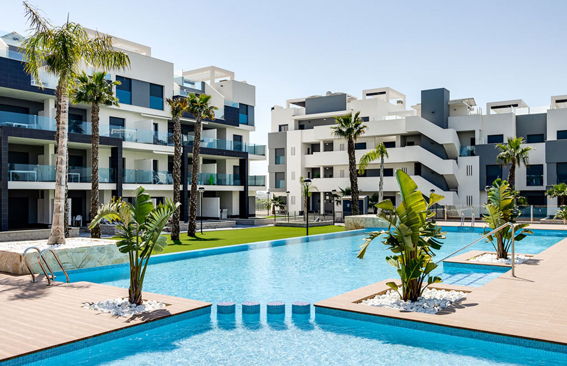 Condominium in , Valencian Community 11727950