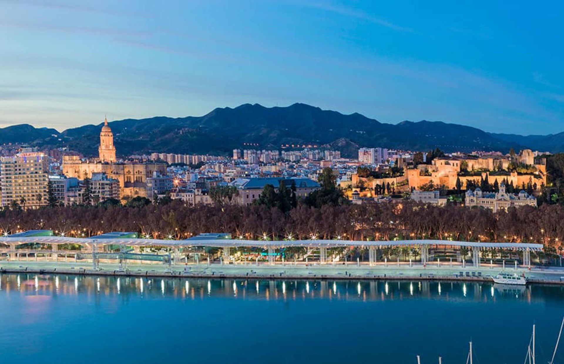 Eigentumswohnung im Alicante (Alacant), Comunidad Valenciana 11728088