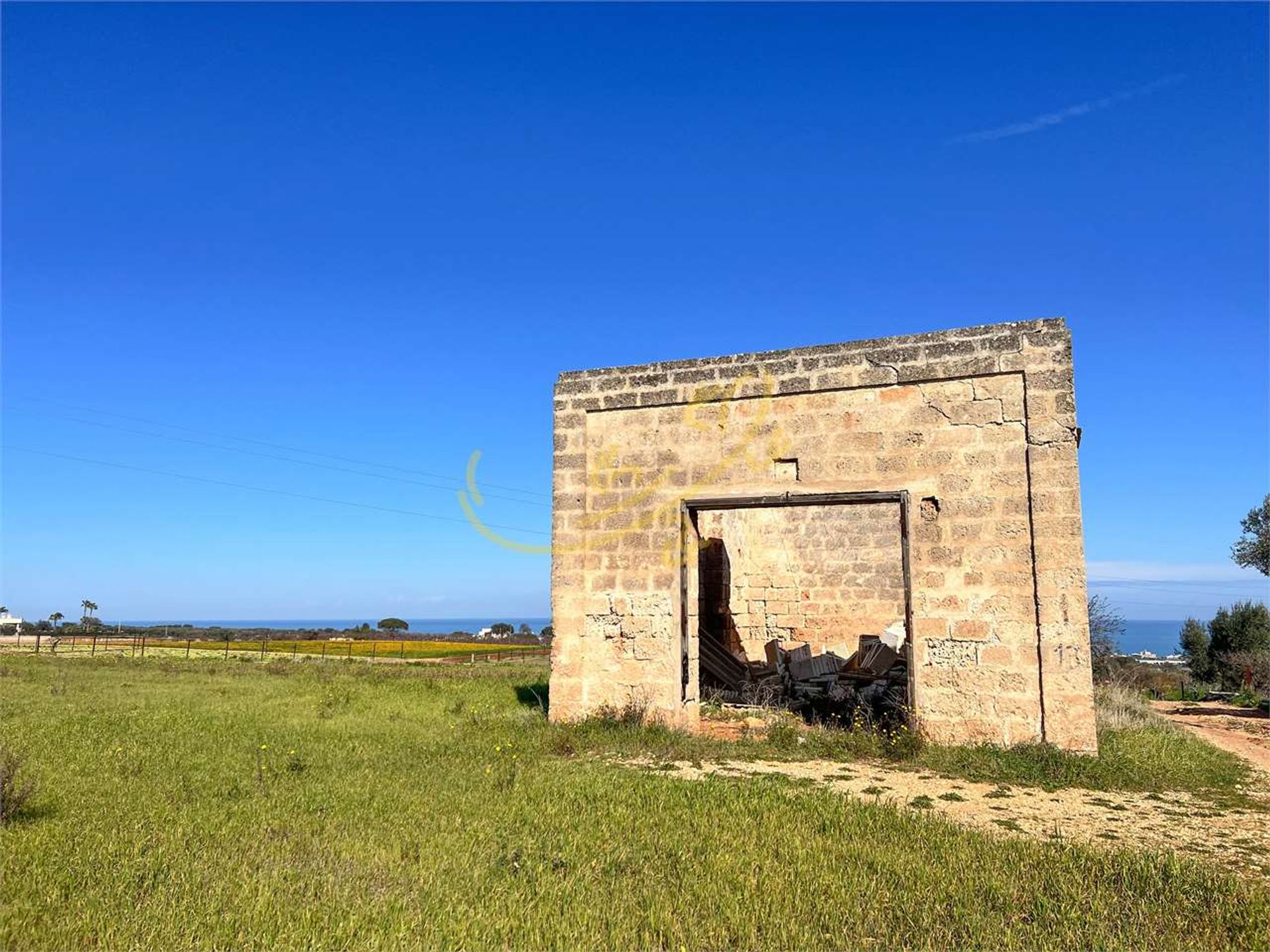 жилой дом в Polignano a Mare, Apulia 11728332