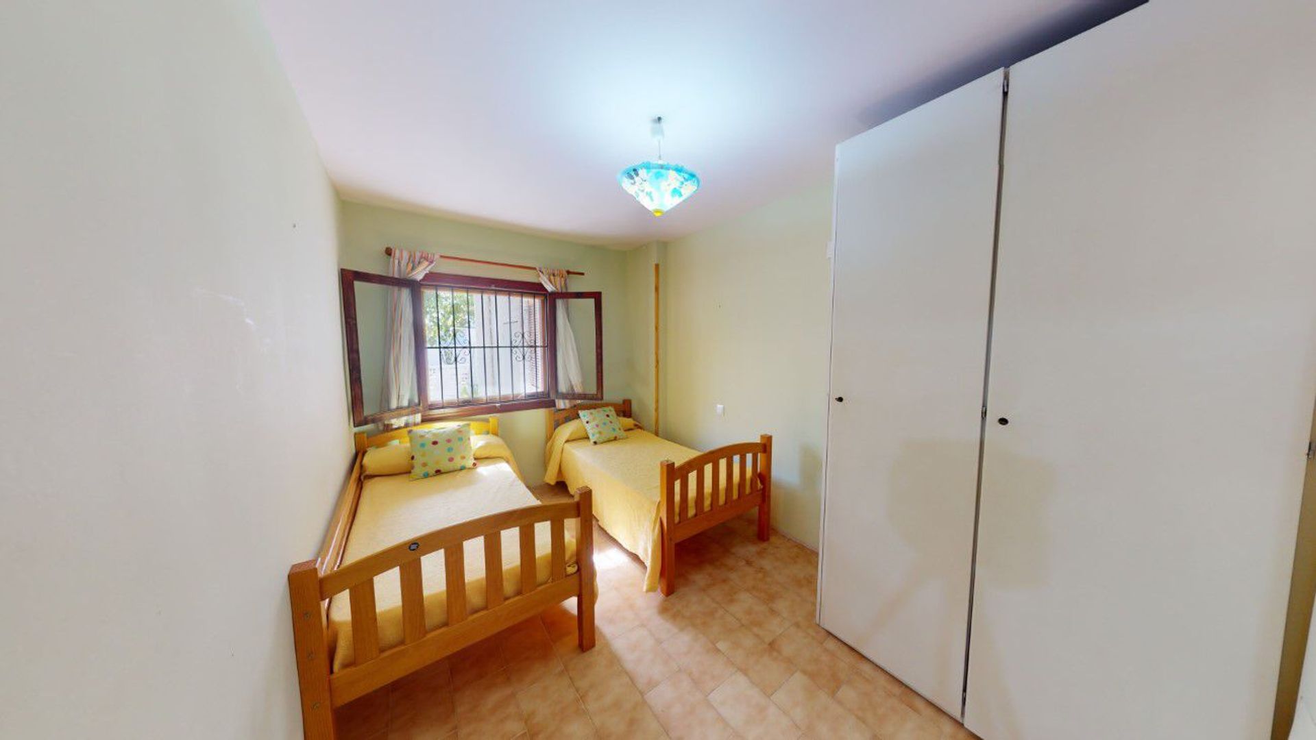 Condominium in Mil Palmeras, Comunidad Valenciana 11728928