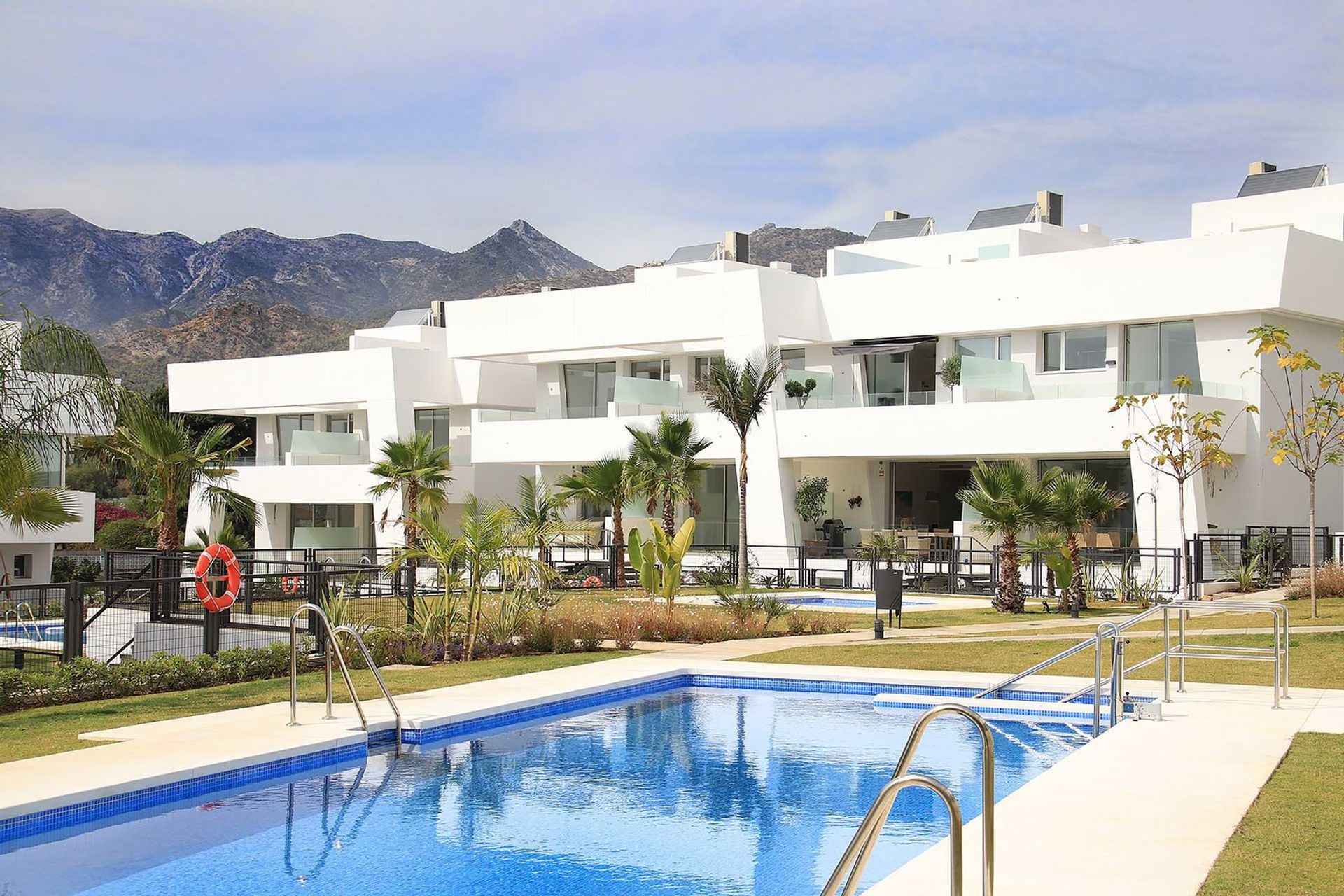 Будинок в Marbella, Andalusia 11728964