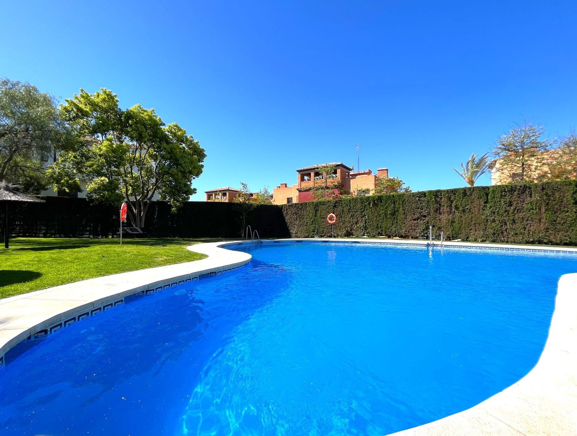 Condominium in Casares, Andalusia 11729358