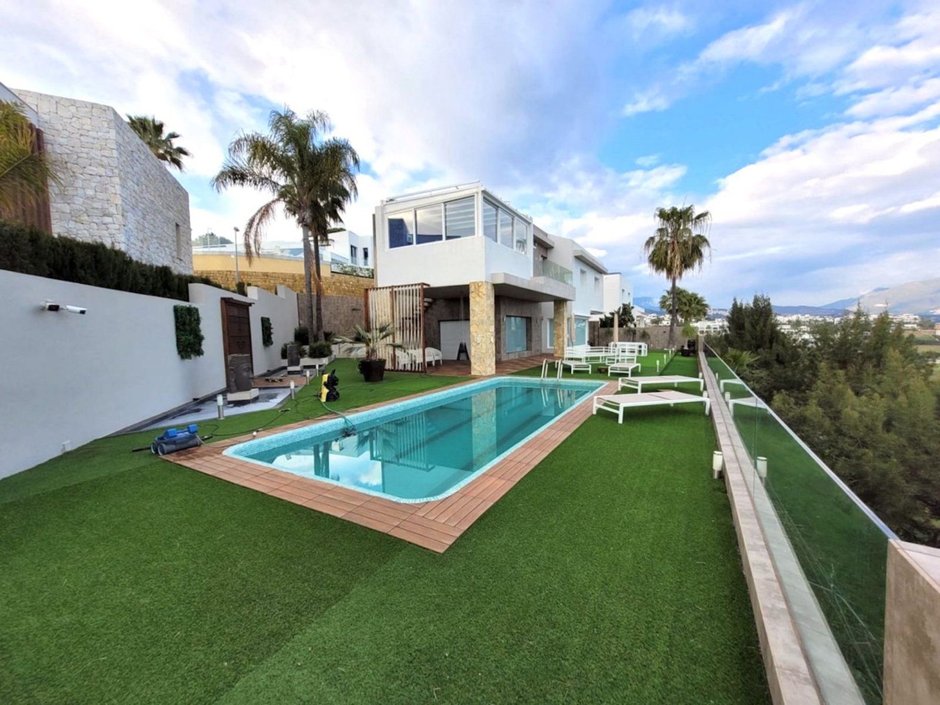 House in Benahavis, Andalusia 11729369